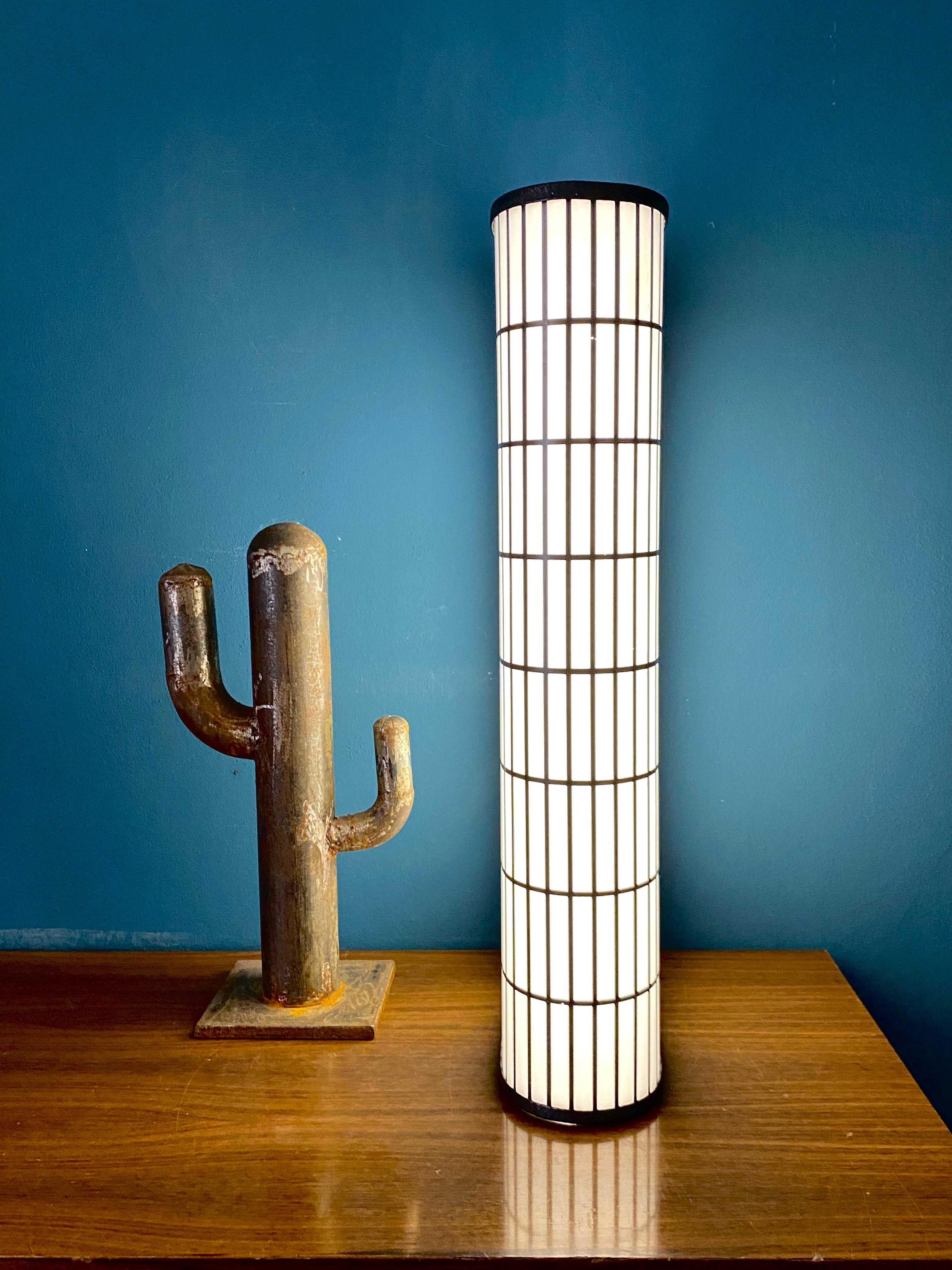 Lampe réticulée postmoderne à la manière de J.Hoffman, Italie, années 1980 en vente 3