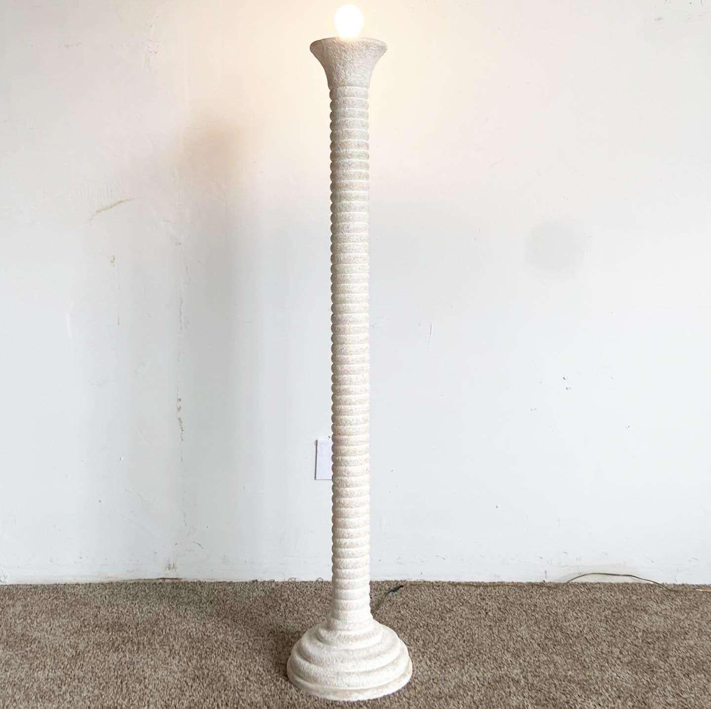 Postmodern Ribbed Color Speckled Pillar Floor Lamp In Good Condition For Sale In Delray Beach, FL