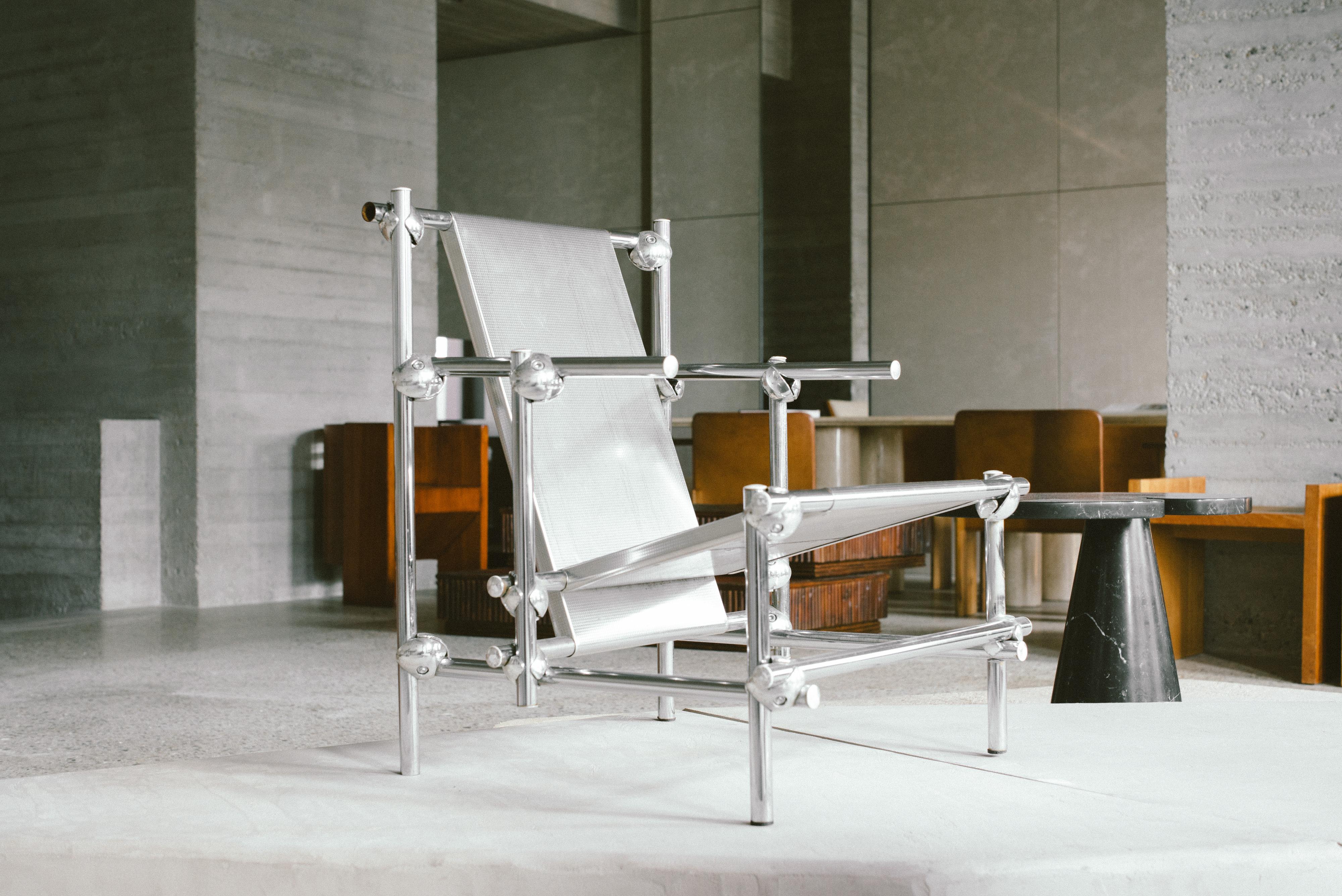 Postmodern Rietveld Style Chromed Metal Lounge Chair 3