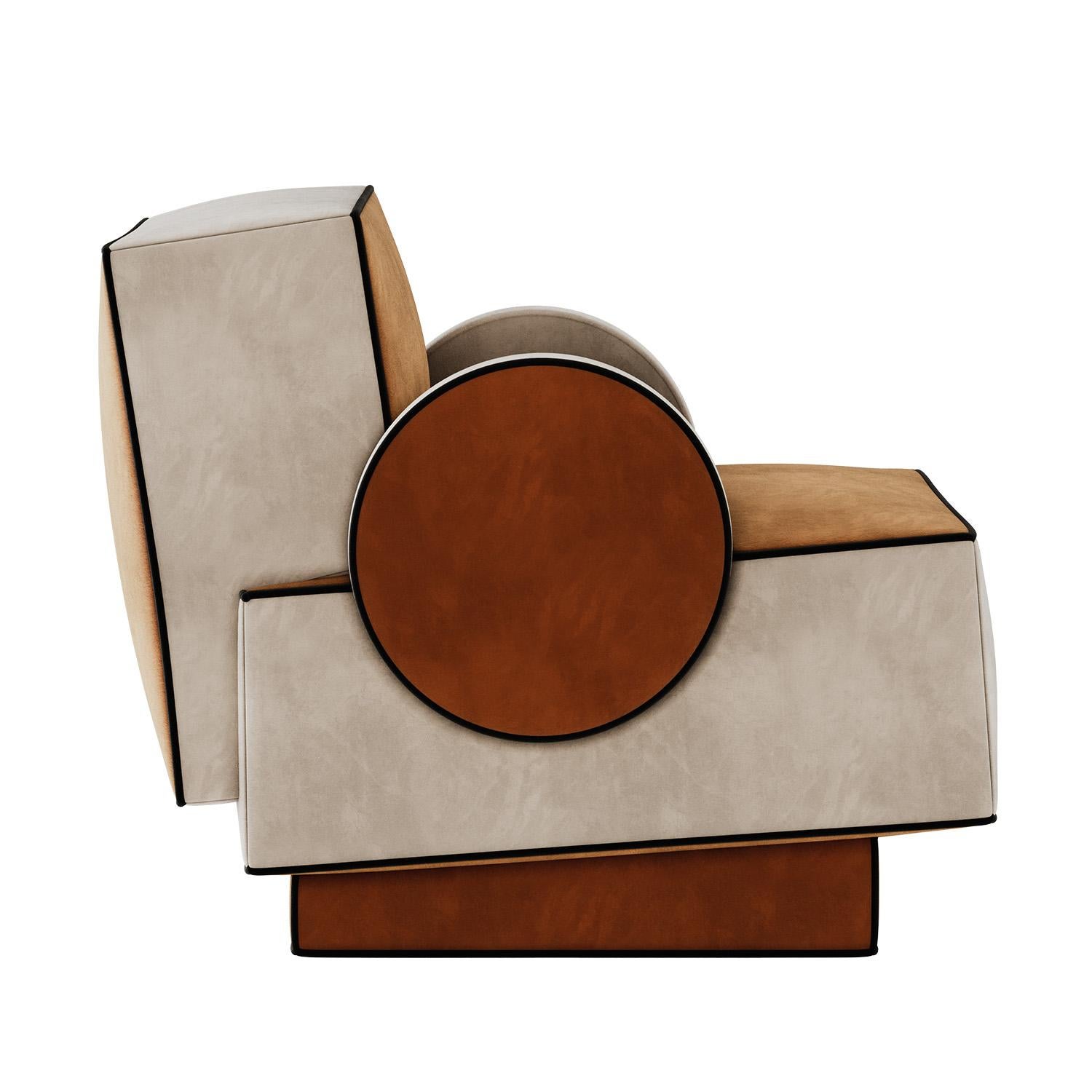 Ludique mais posé, le fauteuil Rondo capture la joie du design post-moderne tout en promettant le genre de confort qui vous invite à rester un peu plus longtemps. Défini par ses lignes géométriques épurées et la dualité frappante de ses formes,