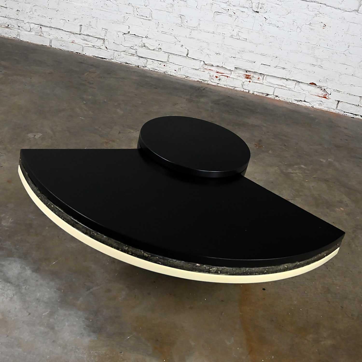 Paint Postmodern Rotating Coffee Table Black White Faux Marble After Dakota Jackson For Sale