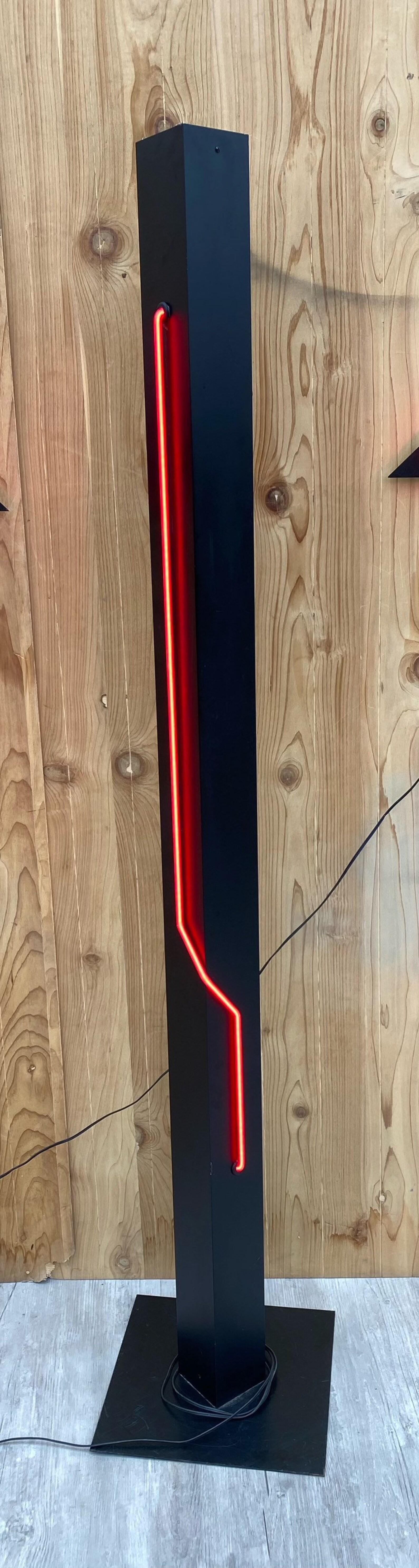 Sculpture postmoderne Lampe torchère 