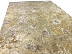 Gold Beige Peach Grey Modern Hand-kotted Wool and Silk Abstract Rug (tapis abstrait en laine et soie)