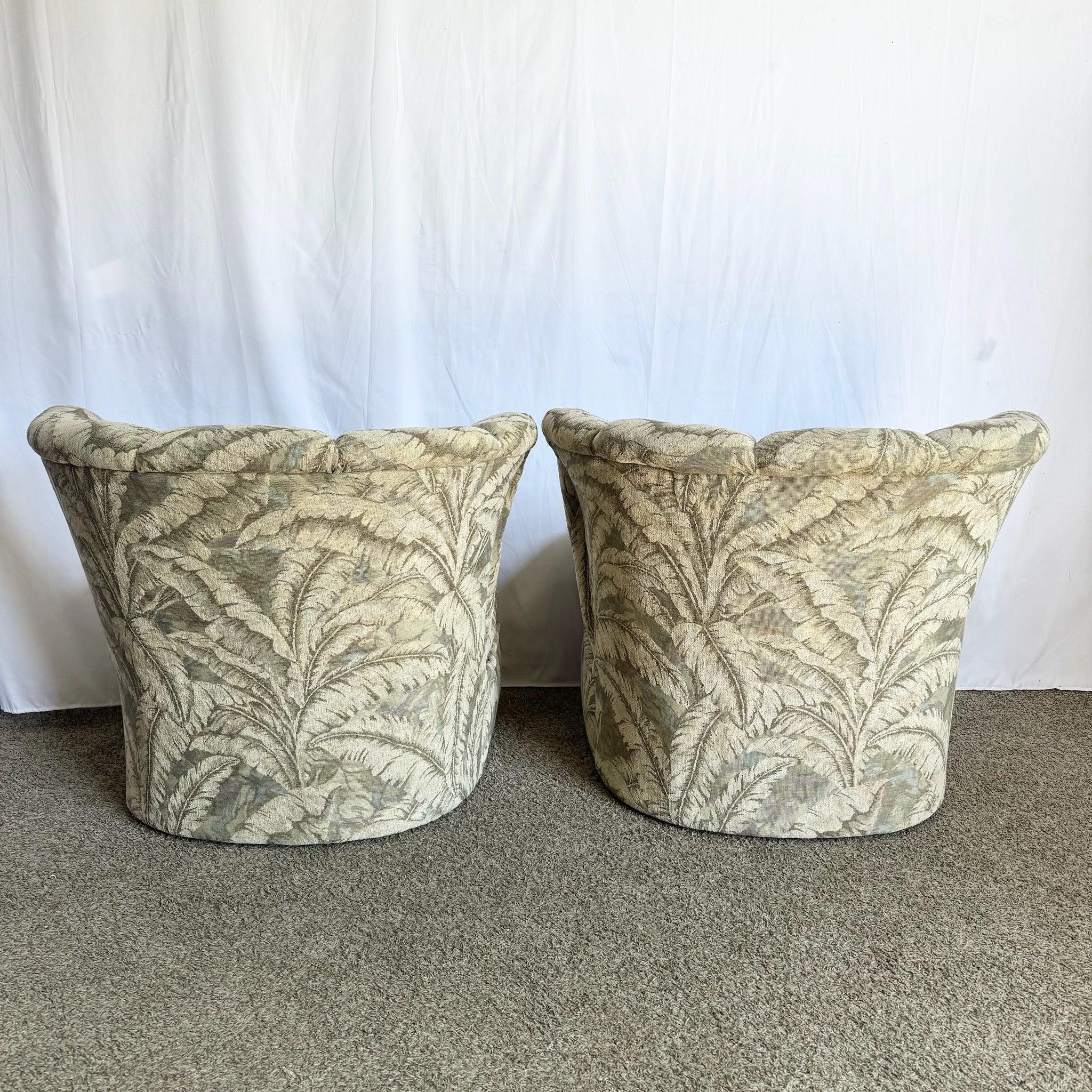 Postmodern Scalloped Banana Leaf Lounge Chairs With Ottoman - 3 Pieces In Good Condition For Sale In Delray Beach, FL