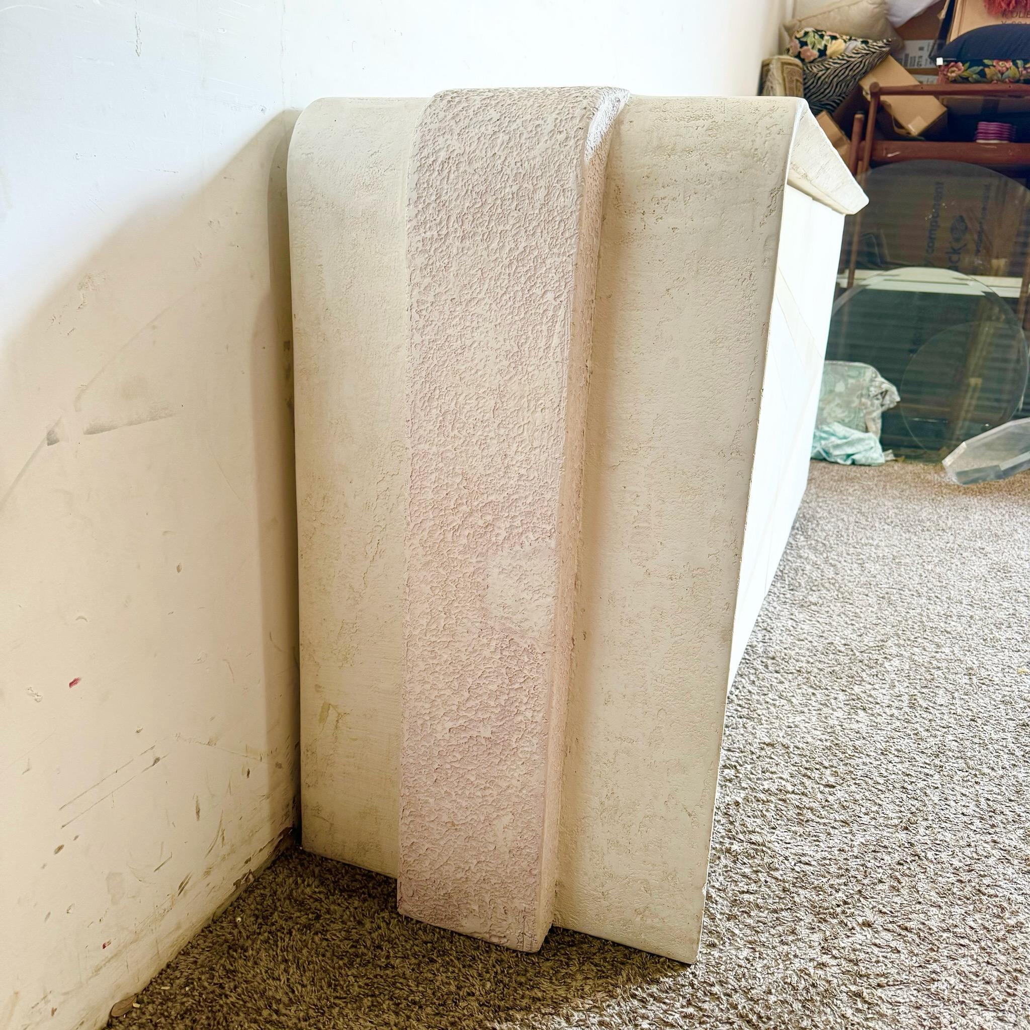 Postmodern Sculpted Plaster White and Pink/Mauve Credenza For Sale 2