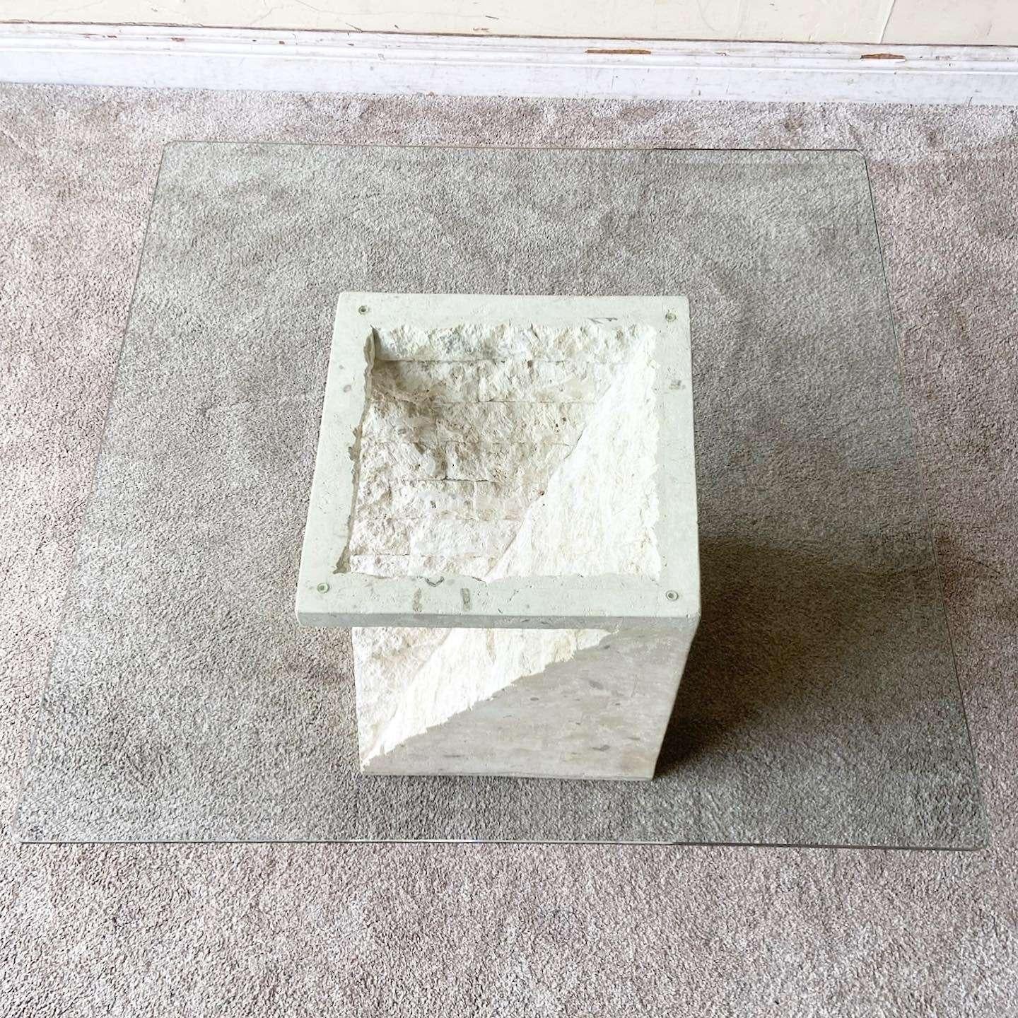 Postmodern Sculpted Tessellated Stone Side Table In Good Condition For Sale In Delray Beach, FL
