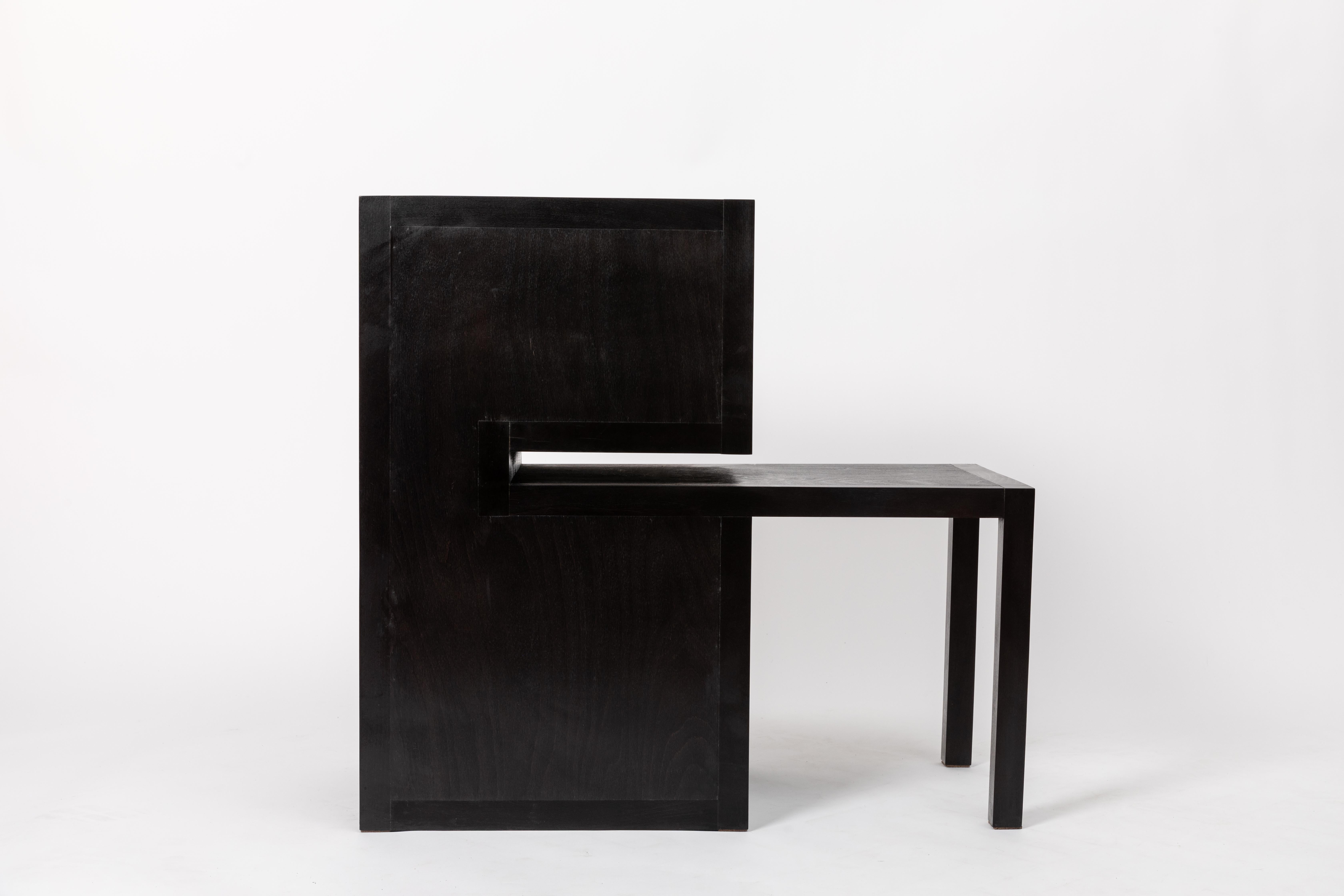 Post-Modern Postmodern Sculptural Chair 