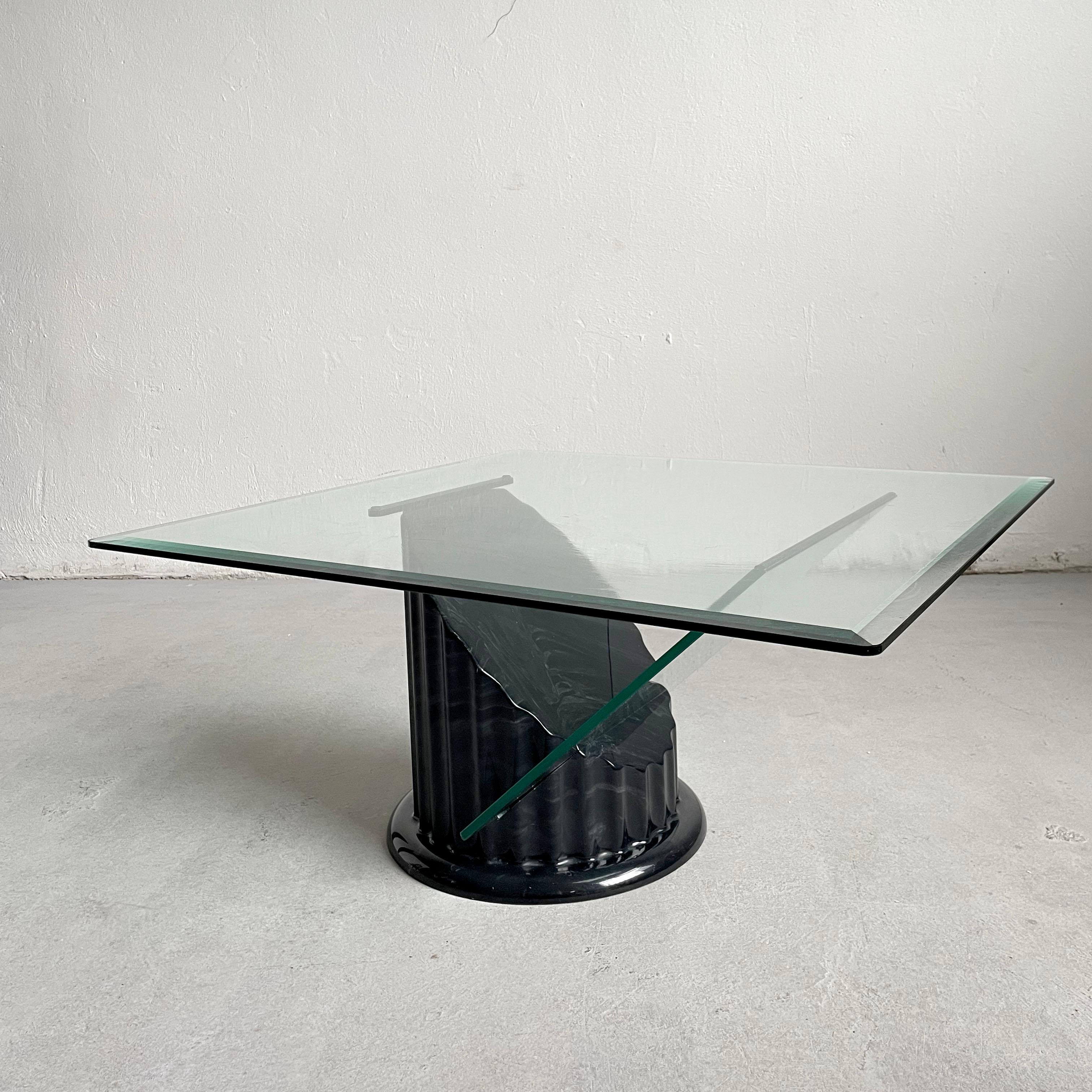 Postmodern Sculptural Coffee Table, Black Faux Marble and Glass, 1980s For Sale 5