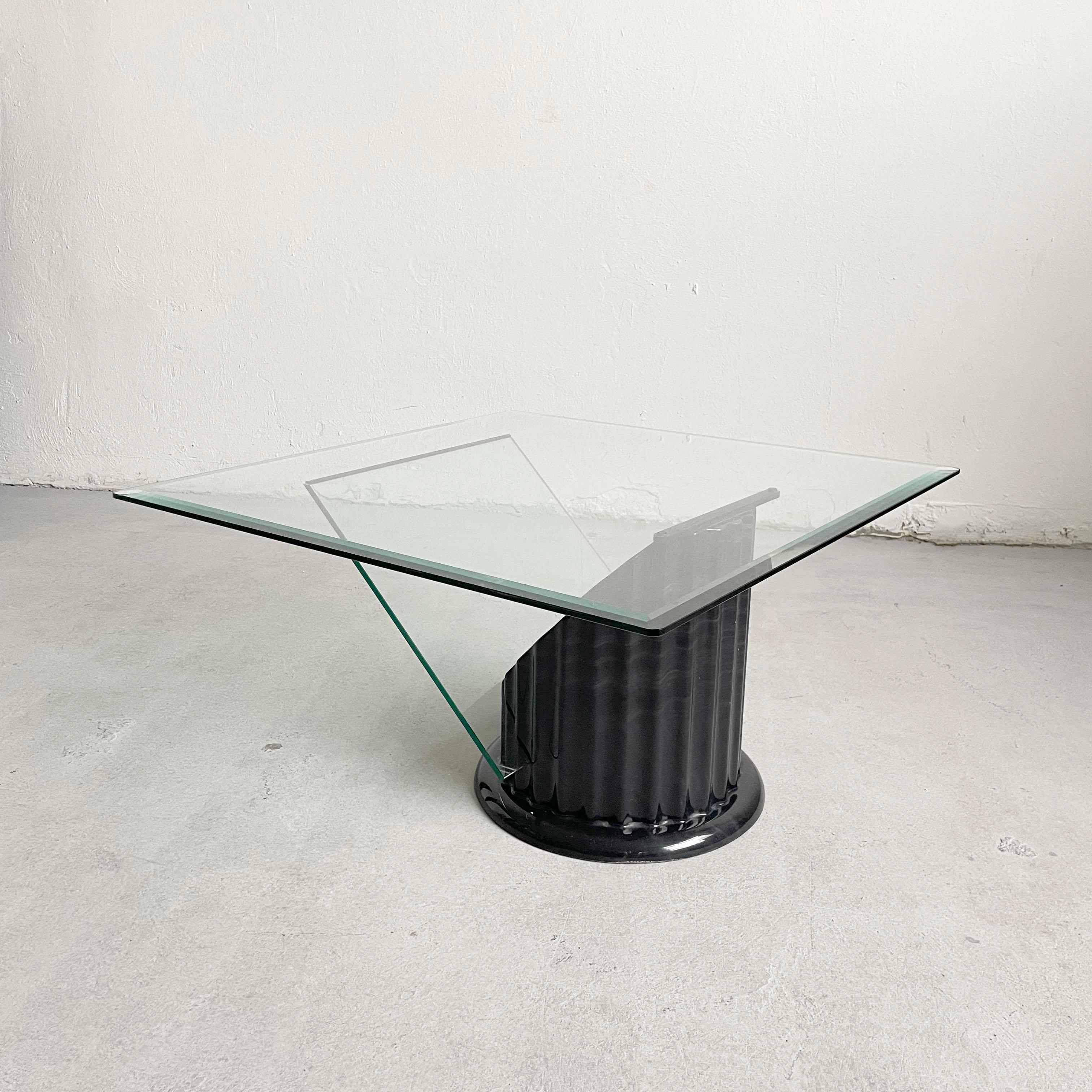 Postmodern Sculptural Coffee Table, Black Faux Marble and Glass, 1980s For Sale 7