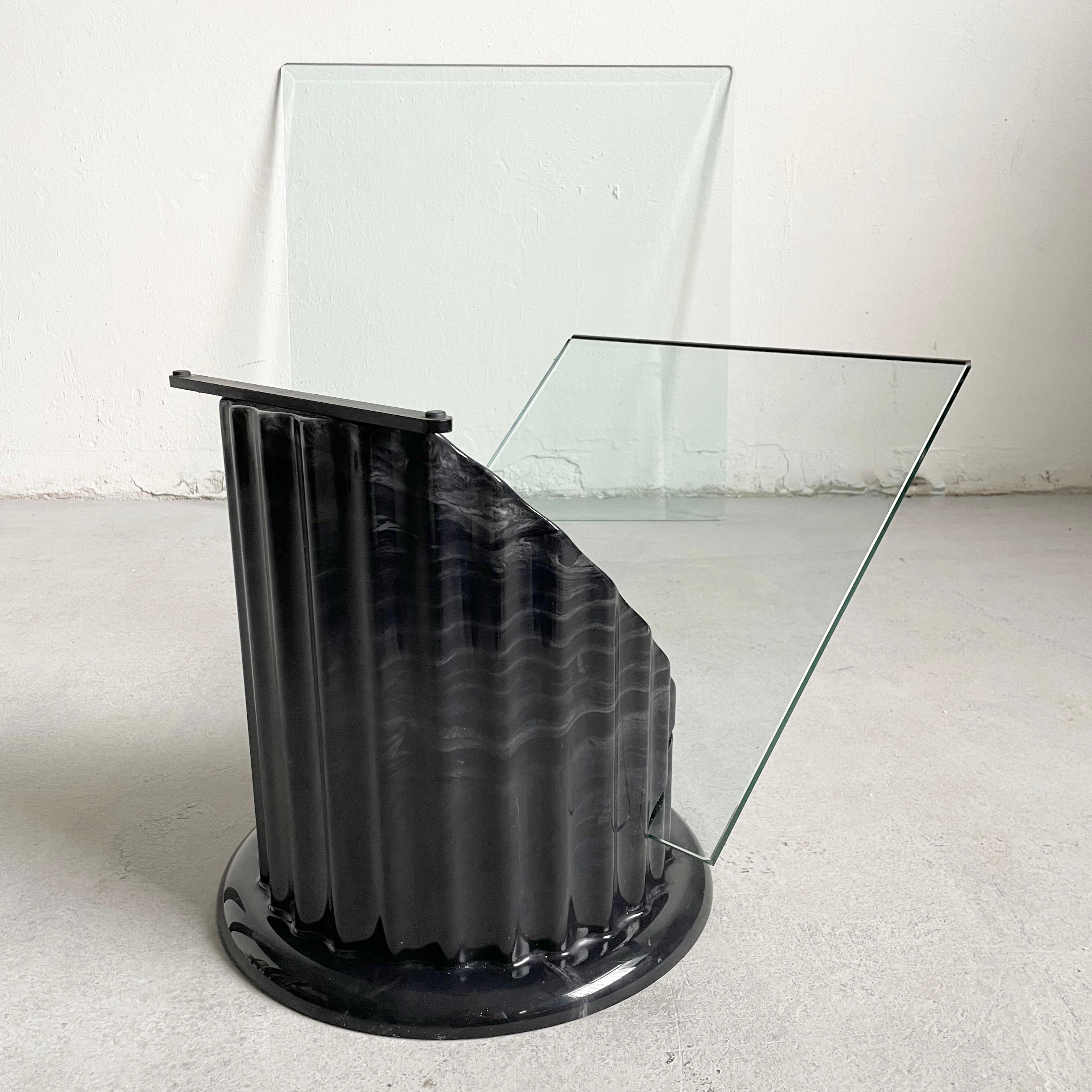 Postmodern Sculptural Coffee Table, Black Faux Marble and Glass, 1980s For Sale 1