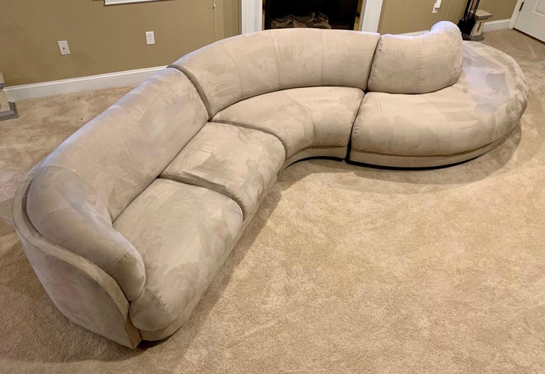Postmodern Sculptural Curved Serpentine Sectional Snake Sofa For Sale