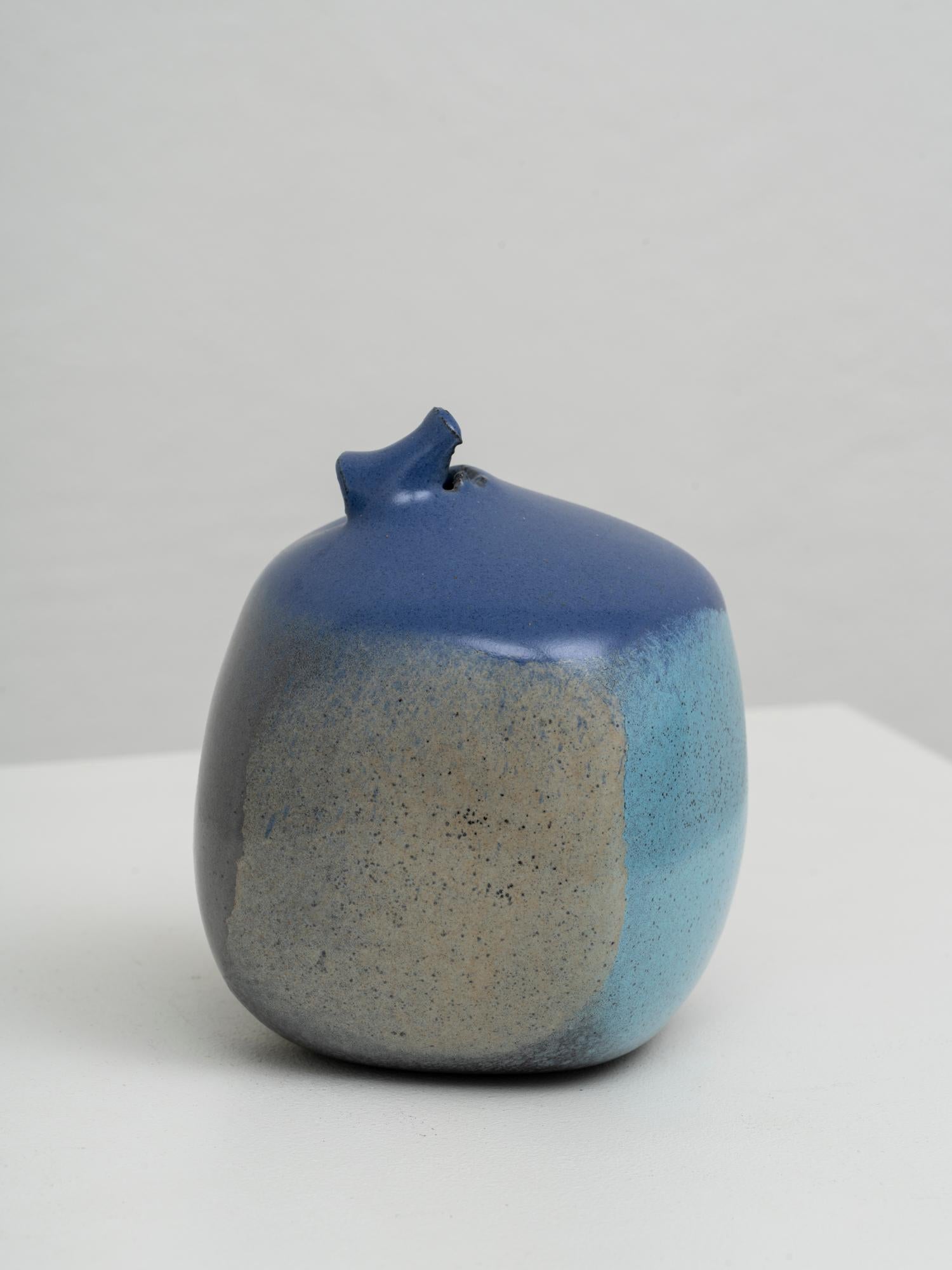 Post-Modern Postmodern sculptural One-Off Ceramic Vase by Pino Castagna, 1990s For Sale