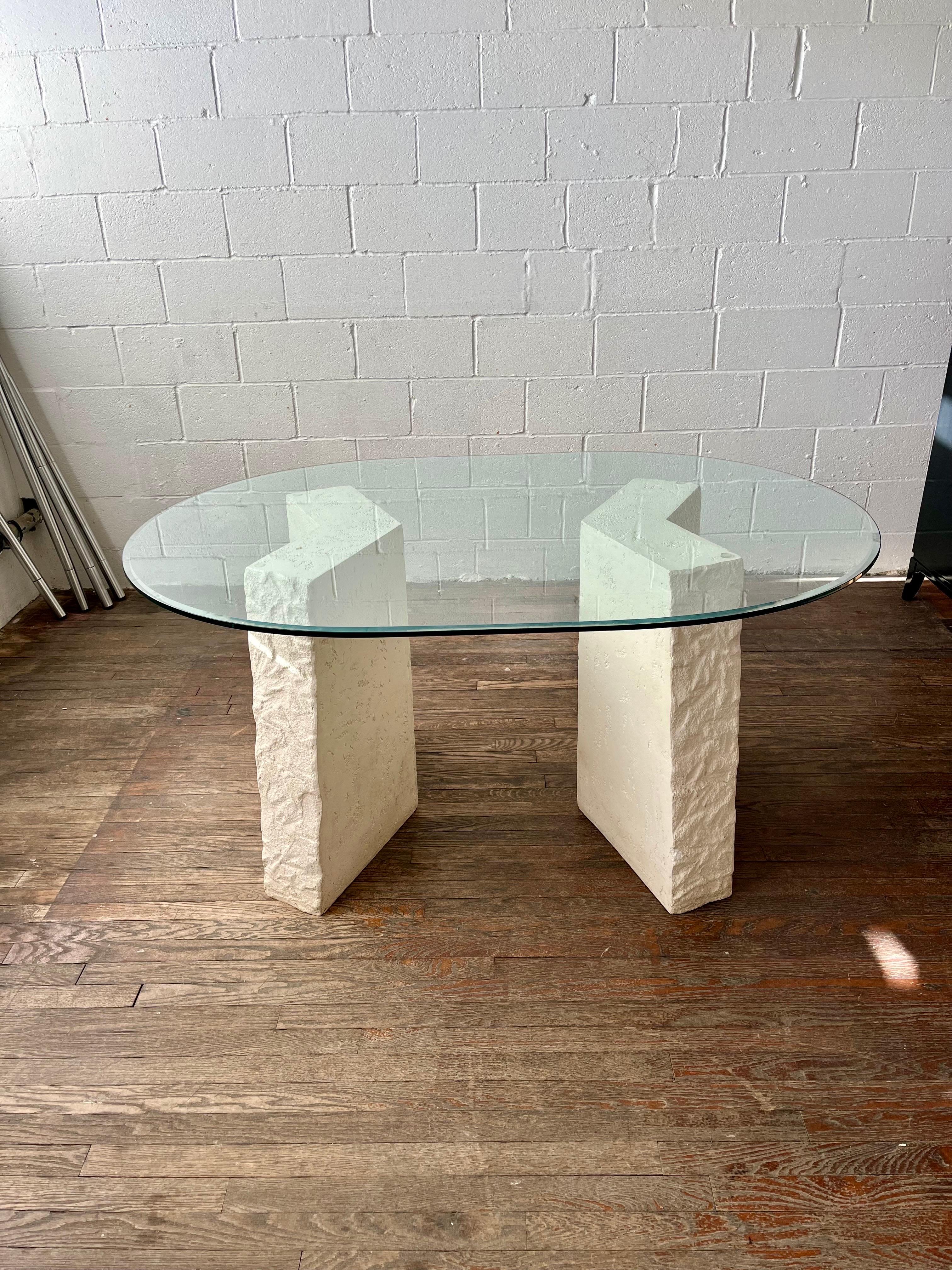 Fantastic sculptural post-modern dining table 2 tapered geometric V shaped base legs. Thick beveled oval glass top. Design in the style of Willy Rizzo.
Curbside to NYC/Philly $400(will need muscle due to weight)