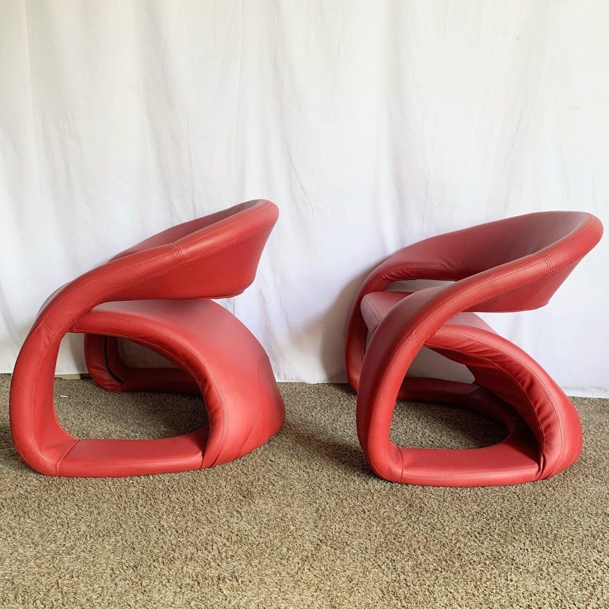 Postmodern Sculptural Red Tongue Lounge Chairs - A Pair In Good Condition For Sale In Delray Beach, FL