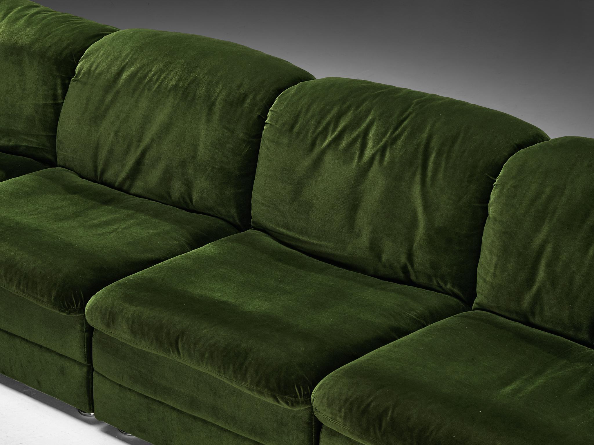 Sofá Seccional Postmoderno en Tela Verde Profundo en venta 3