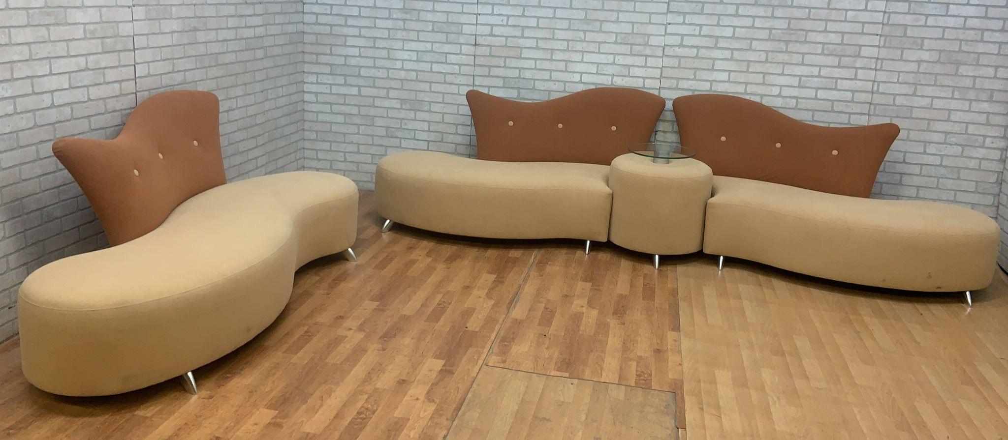 Postmodernes Serpentinen-Sofa-Set mit Glasplatte und Cocktailtisch - 4er-Set im Angebot 8