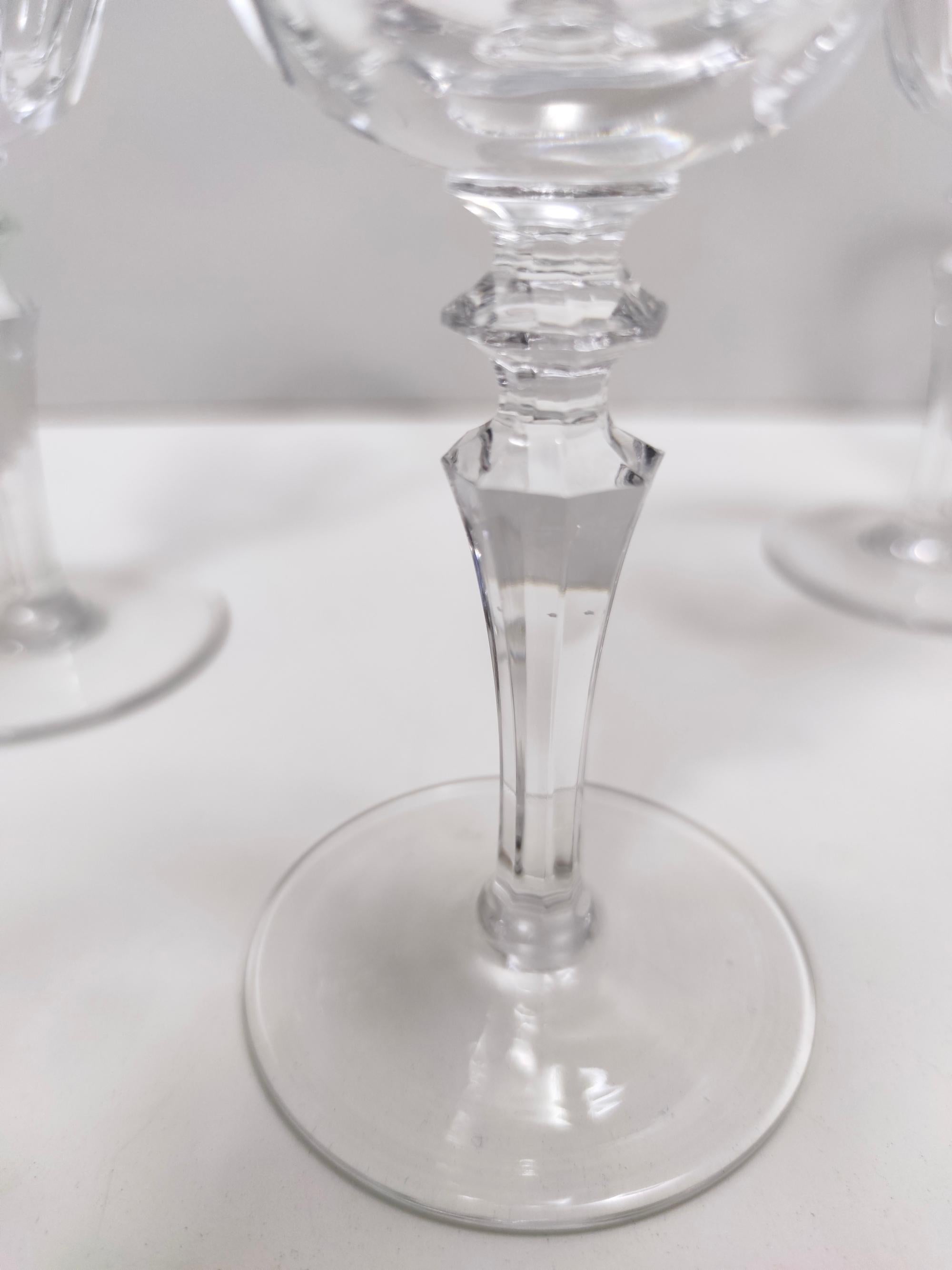 Ensemble postmoderne de 5 coupes à champagne en cristal de Baccarat, France en vente 1
