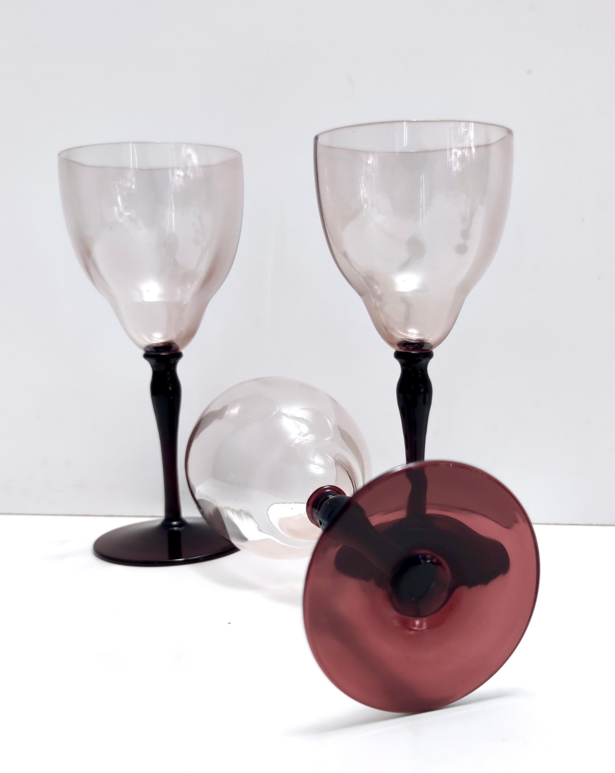 Post-Modern Postmodern Set of Six Murano Glass Wine Glasses by Vittorio Zecchin, Italy For Sale