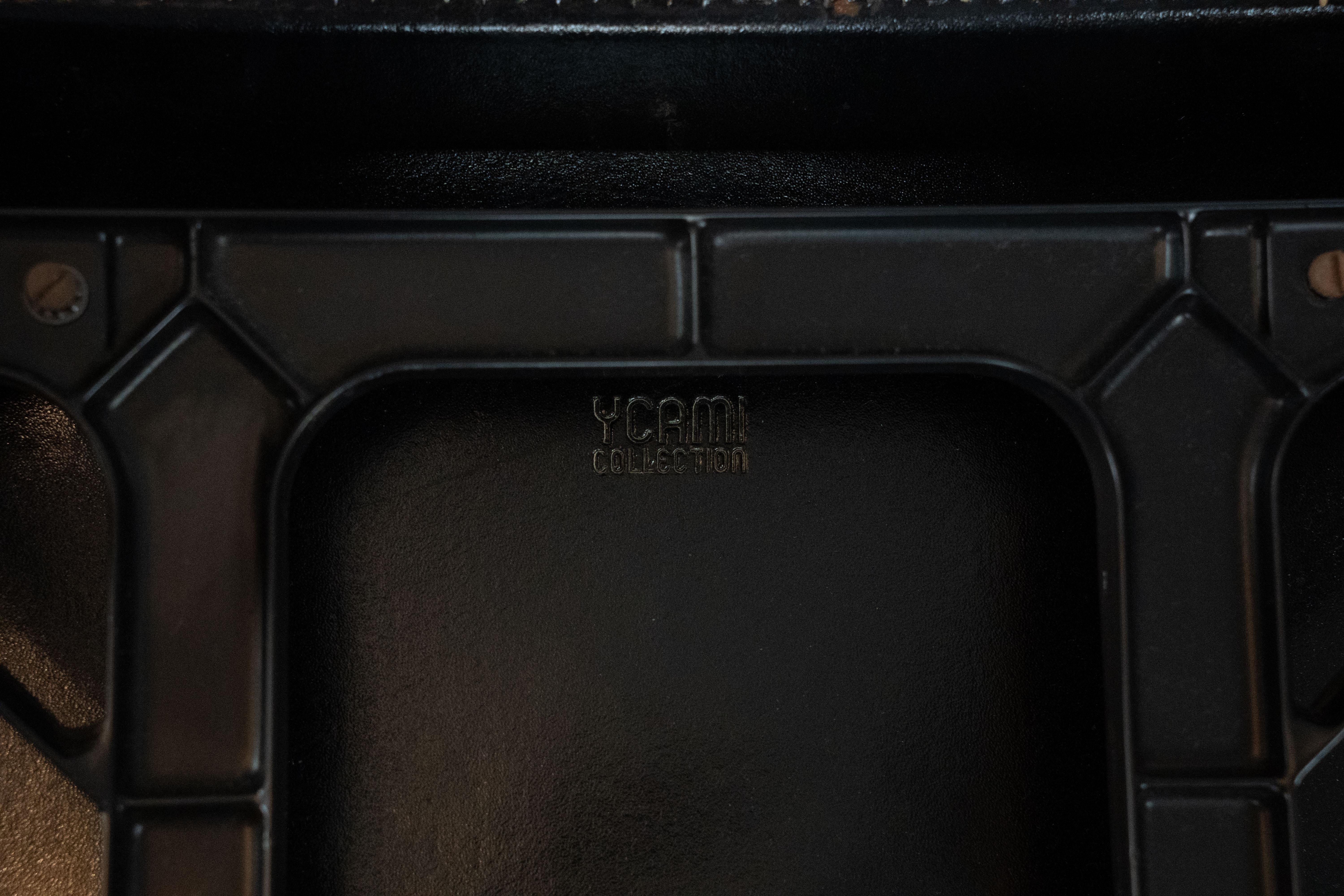 Ensemble postmoderne de dix chaises de salle à manger en cuir par Antonello Mosca pour Ycami. Italie en vente 9