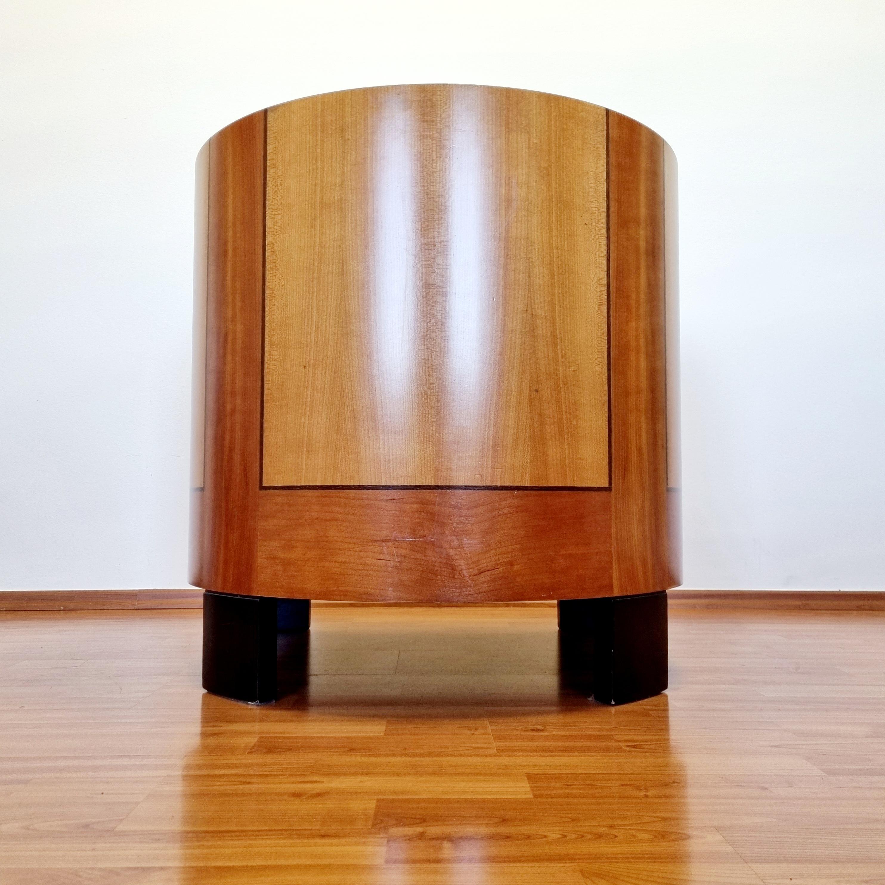 Postmodern Sfera Armchair by Oswald Mathias Ungers for Sawaya &Moroni, Italy 80s For Sale 4