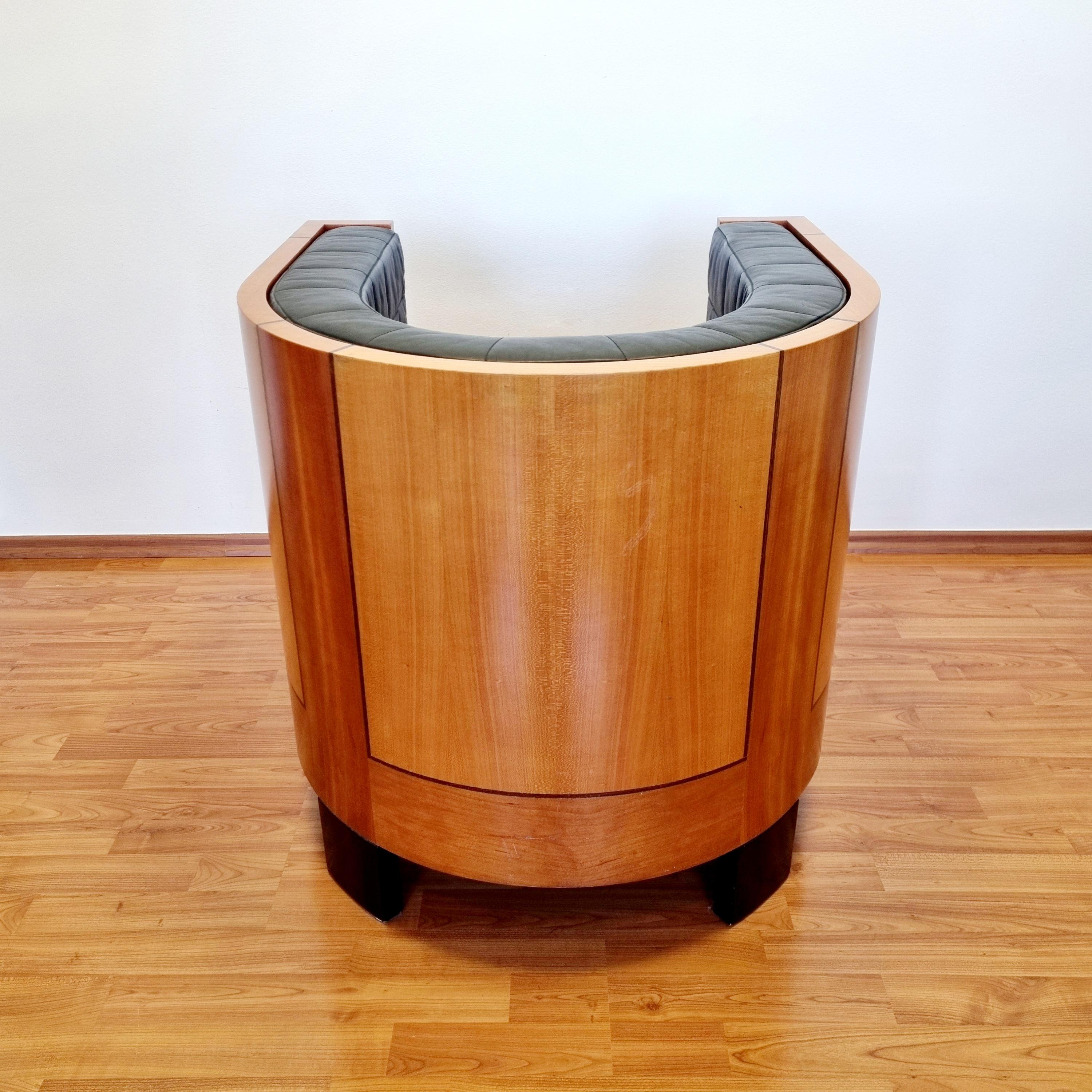 Leather Postmodern Sfera Armchair by Oswald Mathias Ungers for Sawaya &Moroni, Italy 80s For Sale