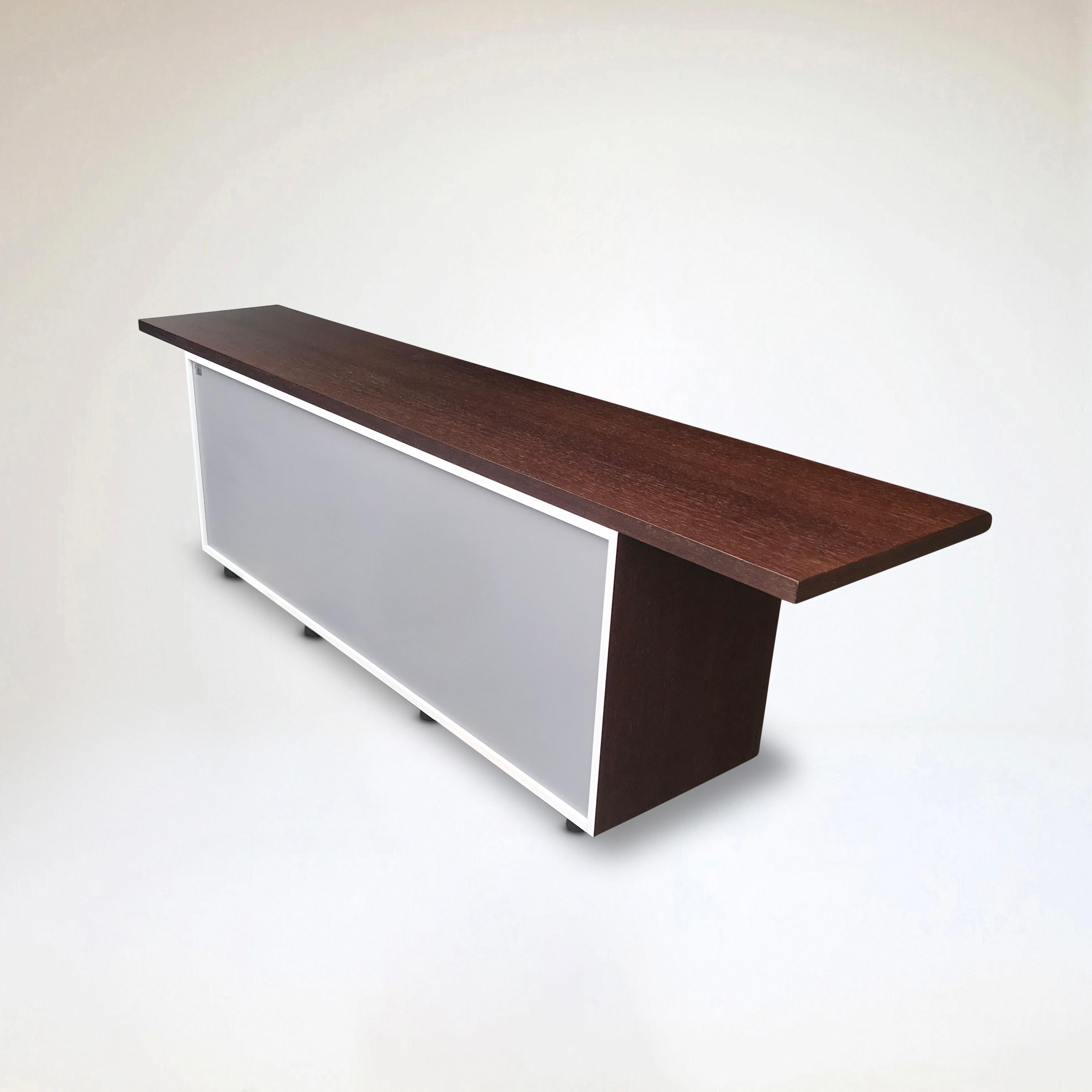 Postmodern Sheraton sideboard by Giotto Stoppino for Acerbis Italy 1980s For Sale 2