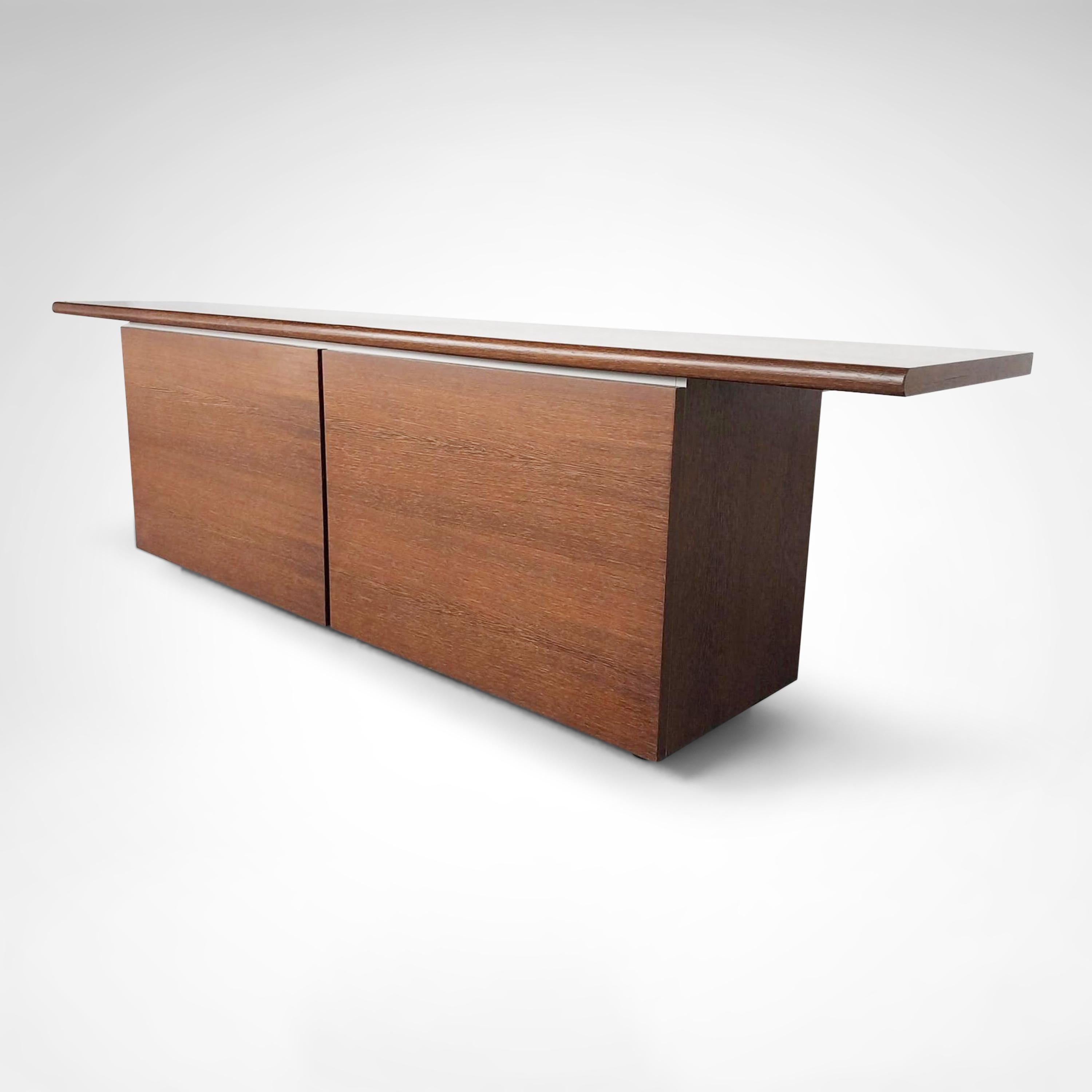 italien Enfilade Sheraton postmoderne de Giotto Stoppino pour Acerbis Italie des années 1980