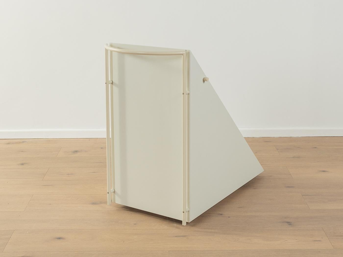 Table d'appoint postmoderne de Peter Maly pour Interlübke en vente 2