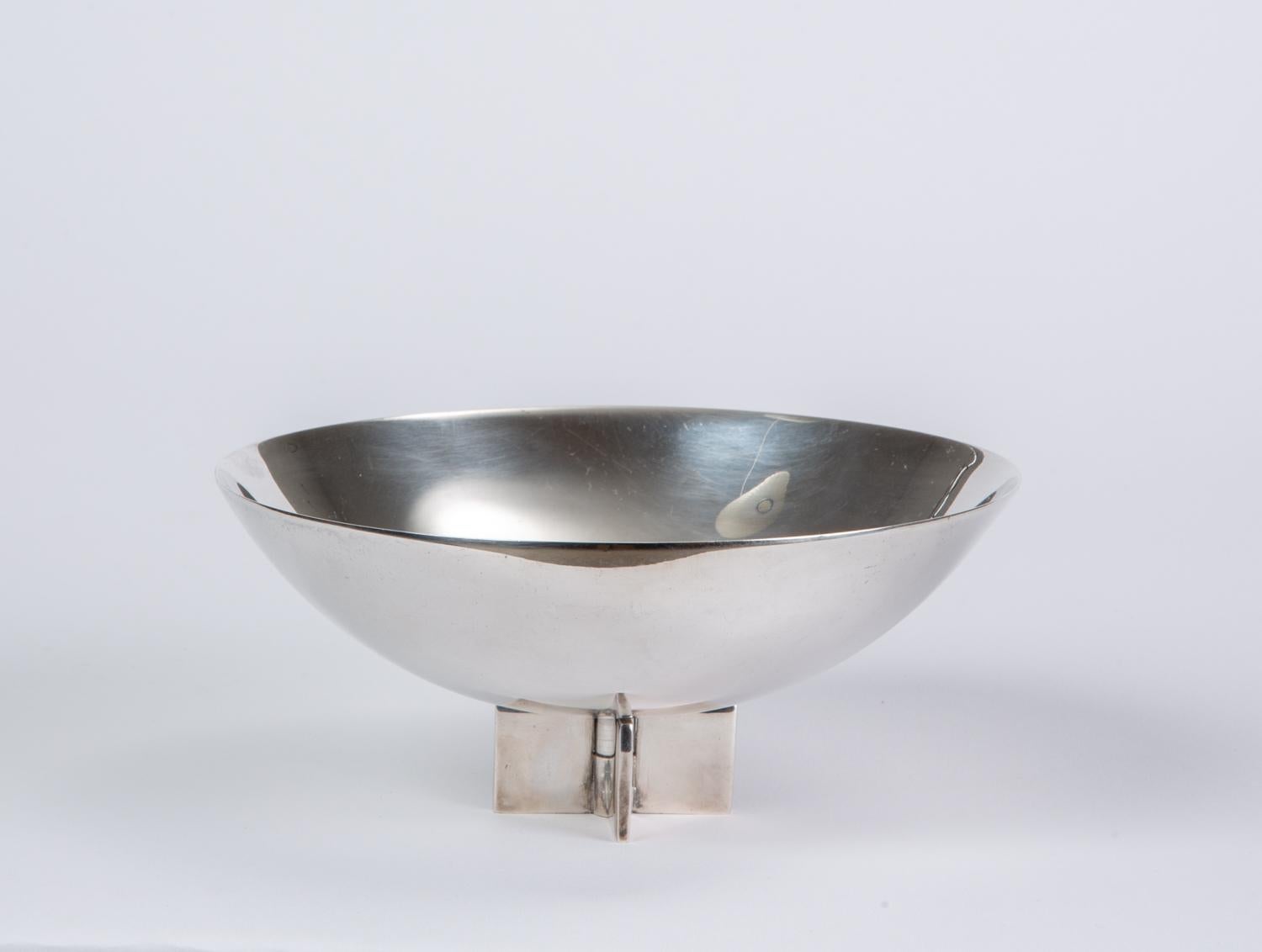 Post-Modern Postmodern Silver Bowl by Richard Meier for Swid Powell