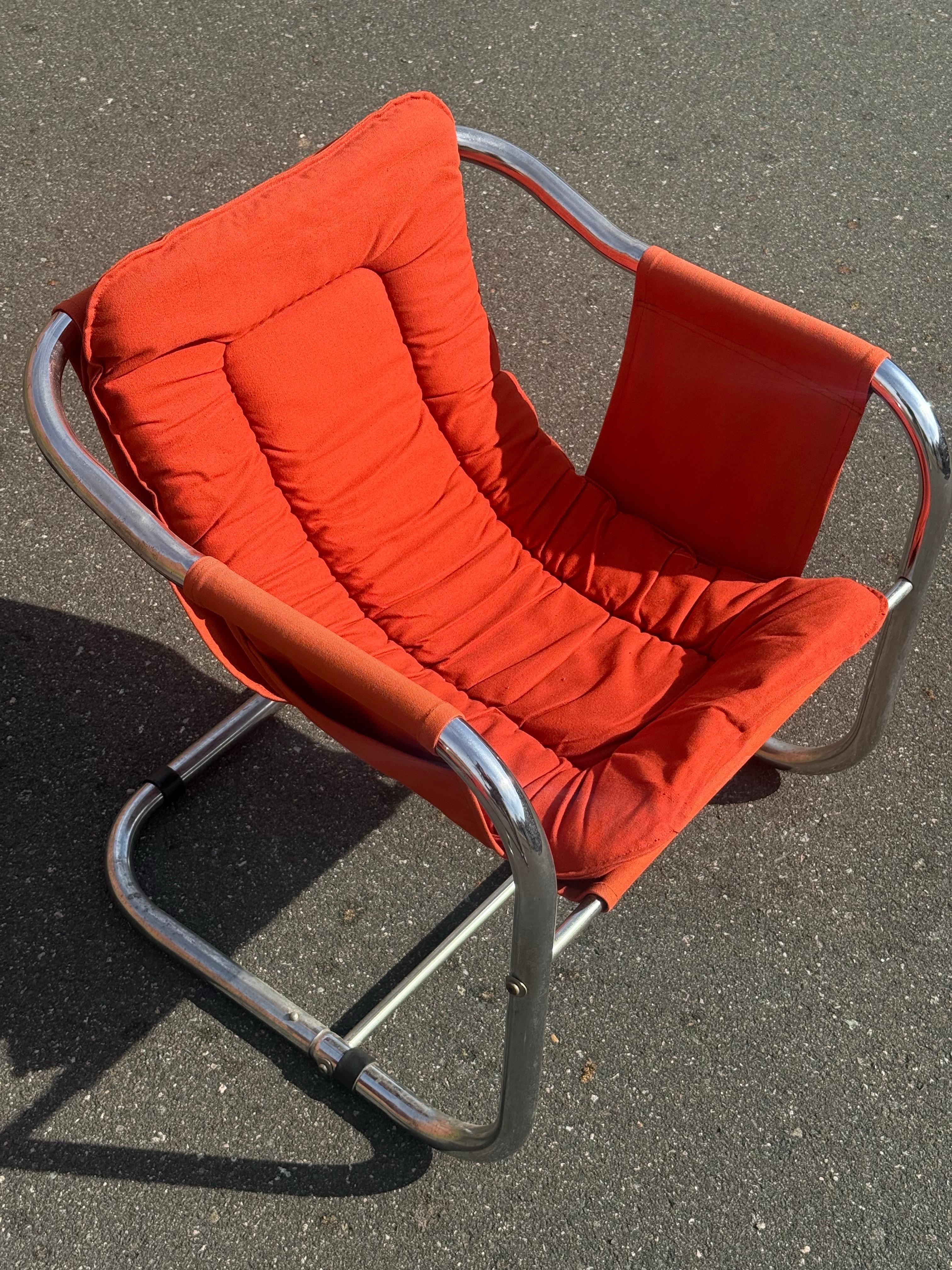 Chaises à piètement postmodernes dans le style de Vecta Zermatt - une paire en vente 3