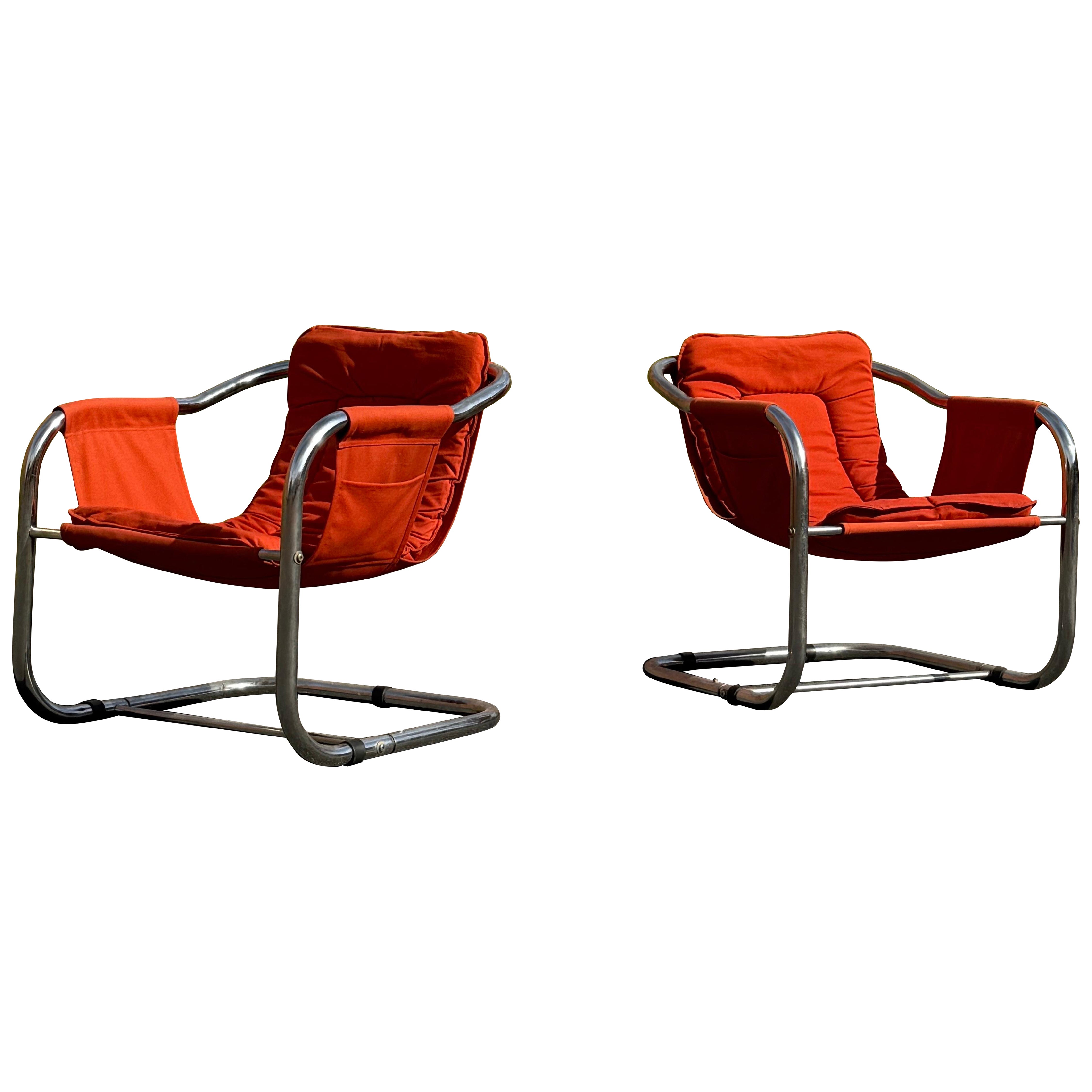 Chaises à piètement postmodernes dans le style de Vecta Zermatt - une paire en vente