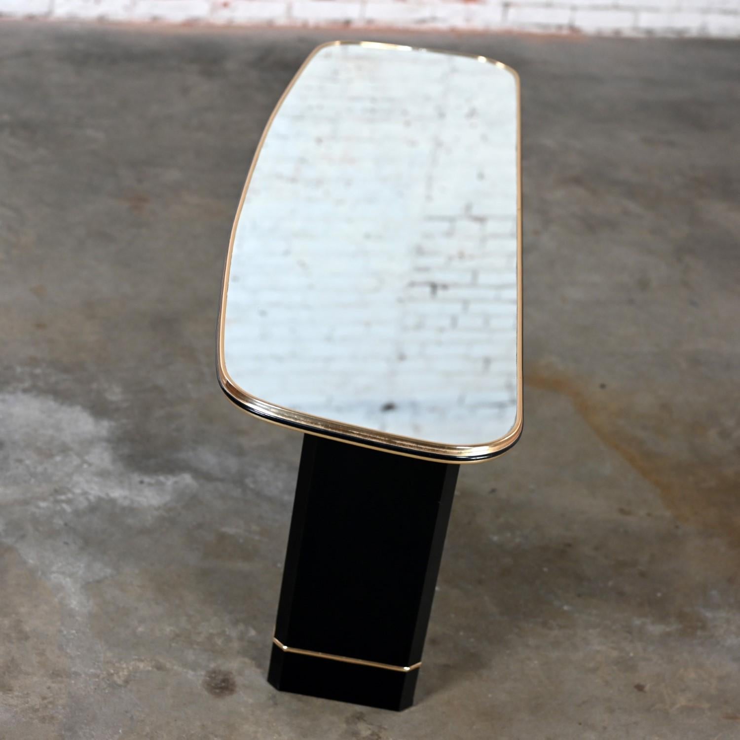 Postmodern Sofa or Console Table with Mirror Top & Black Lacquered Pedestal Base In Good Condition In Topeka, KS