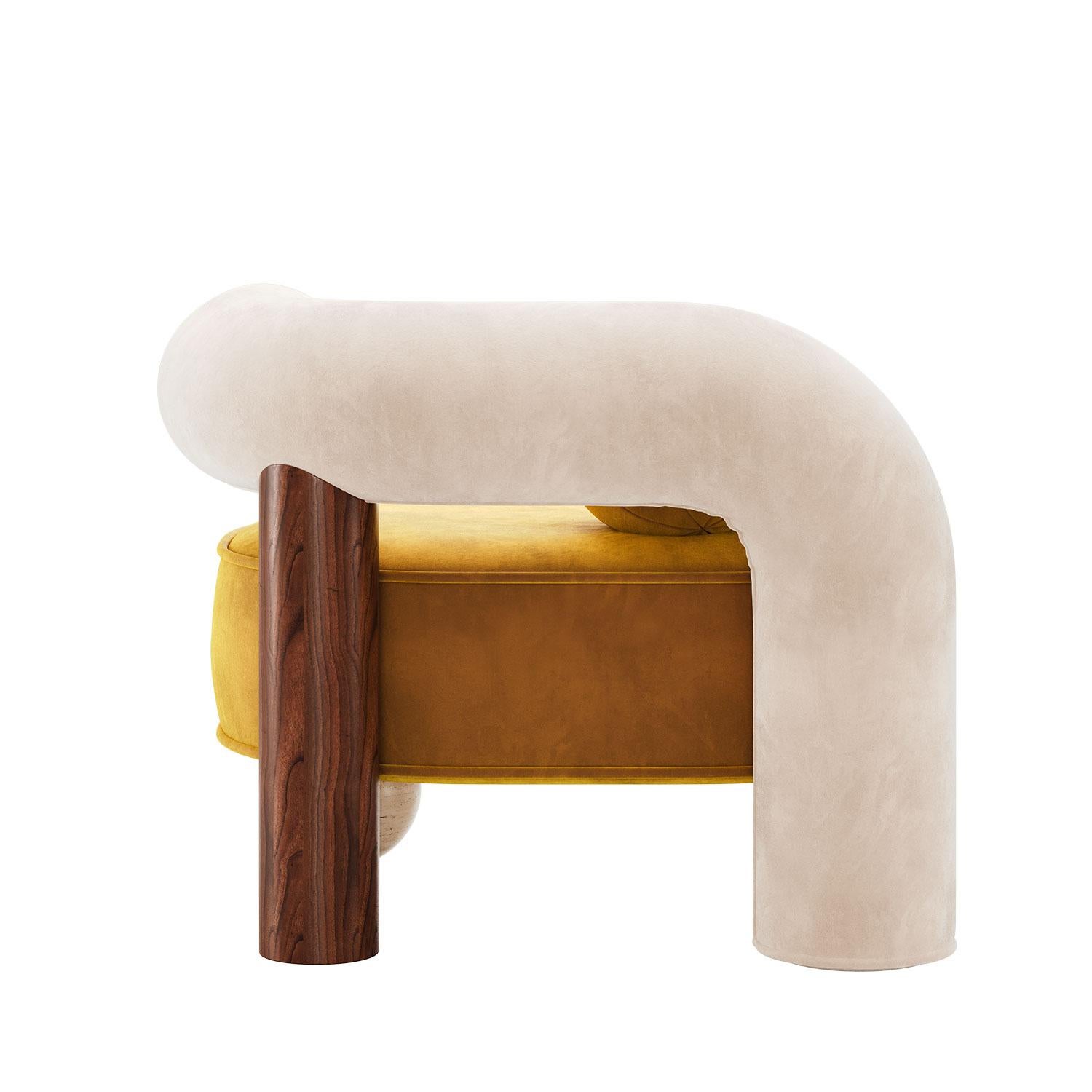 Sillón posmoderno Soleil de terciopelo amarillo, madera y travertino de Mavo Atelier Tallado a mano en venta