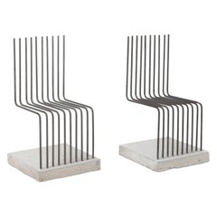 Sillas macizas" postmodernas de Heinz Landes, Alemania, 1986.