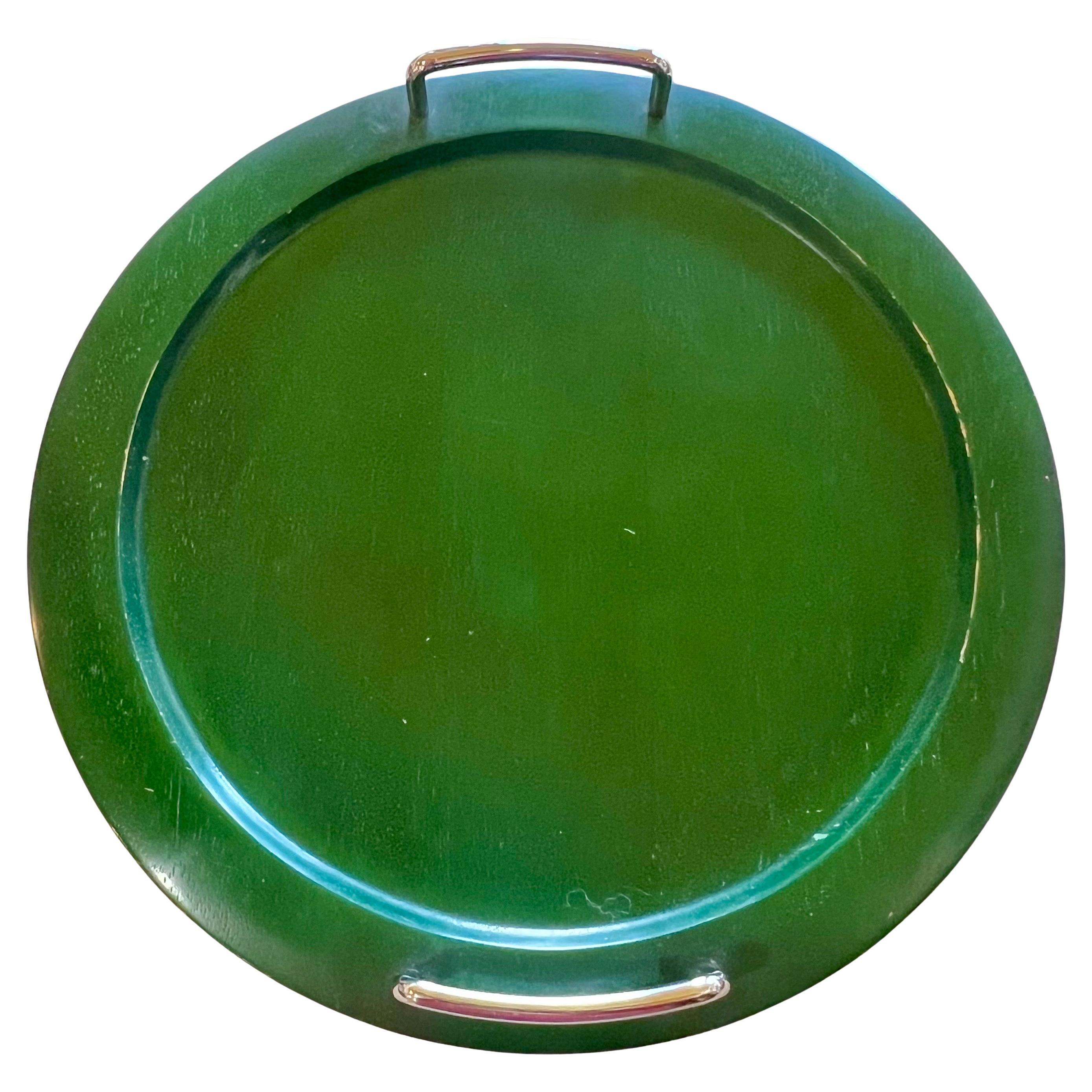 Bandeja Postmoderna de Madera Maciza Lacada con Asas Cromadas