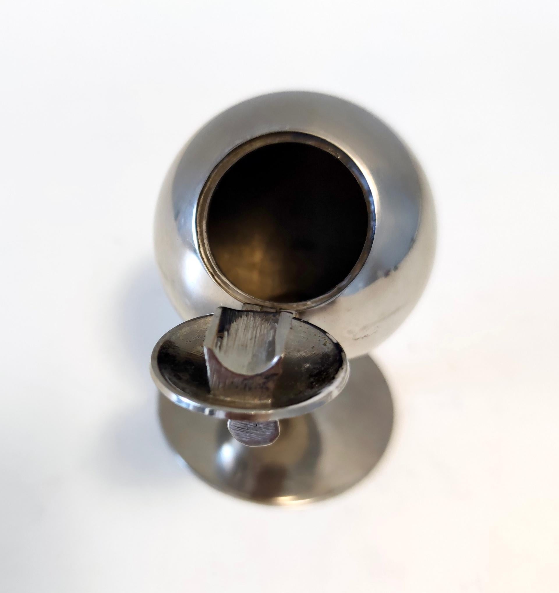 Postmodern Spherical Steel Ashtray with Flip-Top Lid, Italy In Good Condition In Bresso, Lombardy