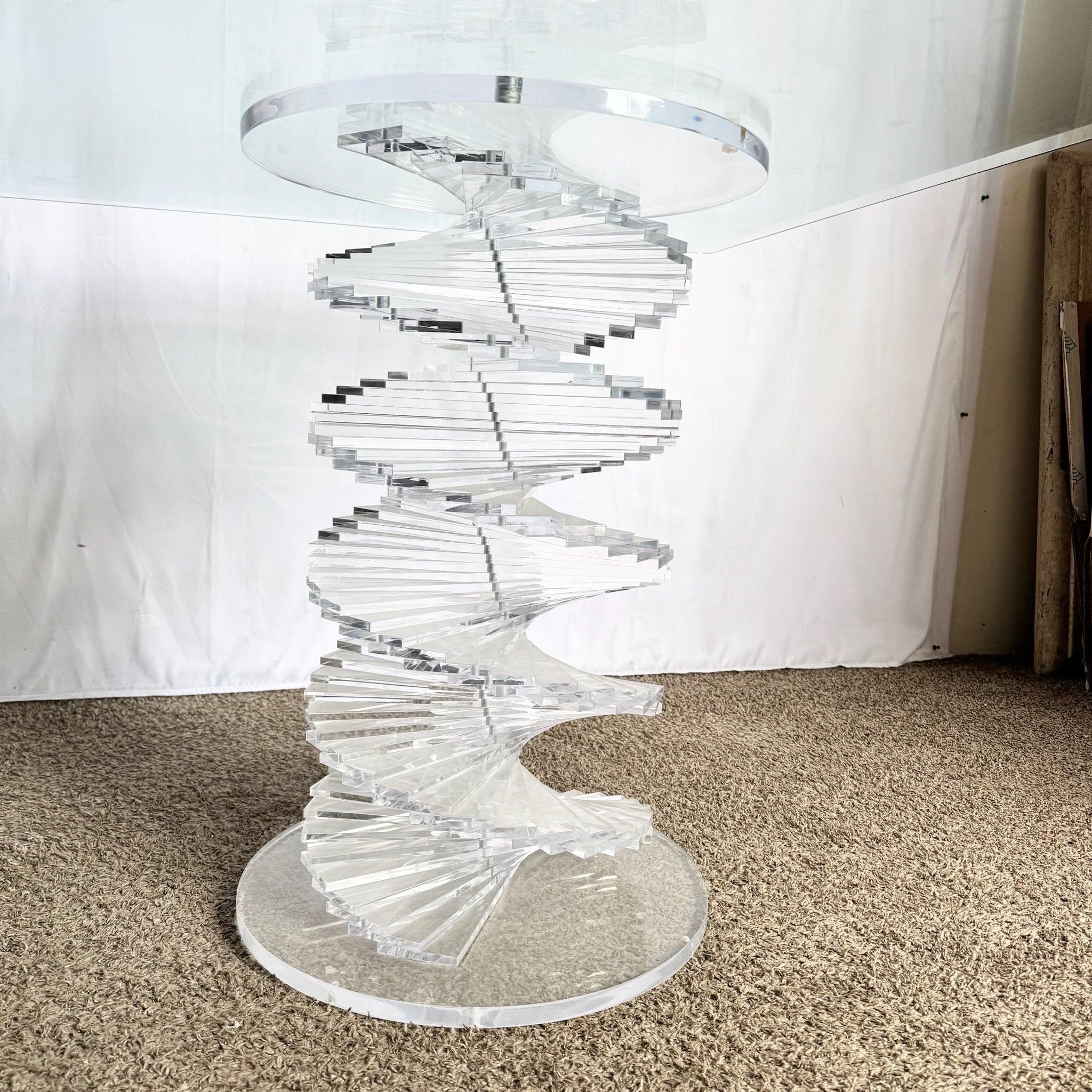 Postmodern Spiral Stacked Lucite Glass Top Dining Table In Good Condition For Sale In Delray Beach, FL