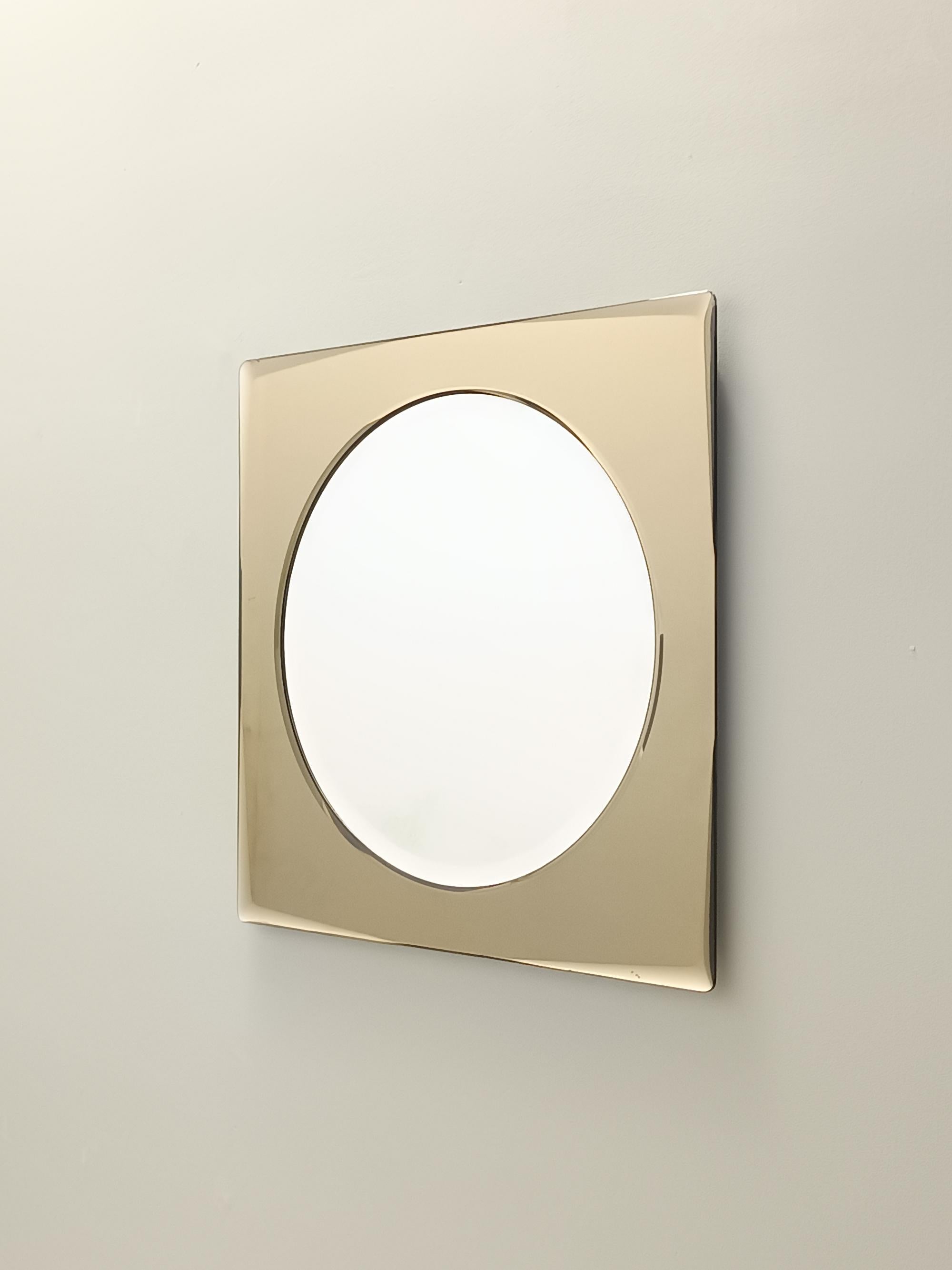 Fin du 20e siècle Miroir mural carré beige postmoderne avec verre biseauté, Italie en vente