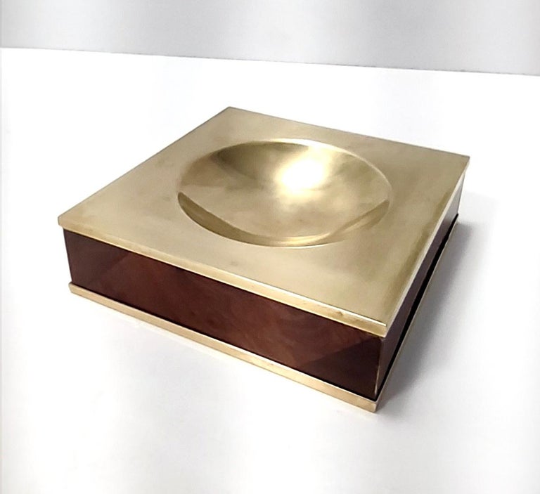Postmodern Square Brass and Walnut Ashtray, Italy 1980s For Sale 1