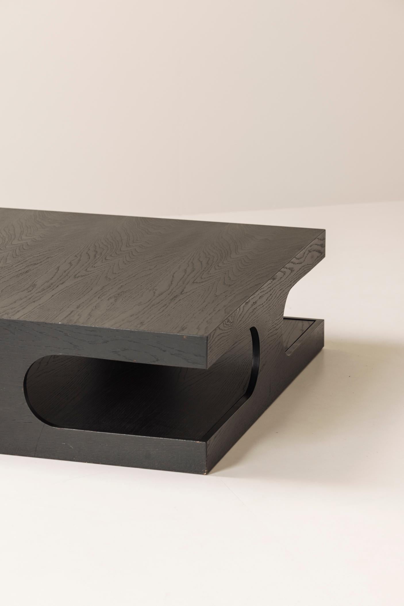 Postmodern square coffee table from the 1980s In Good Condition For Sale In Antwerp, BE