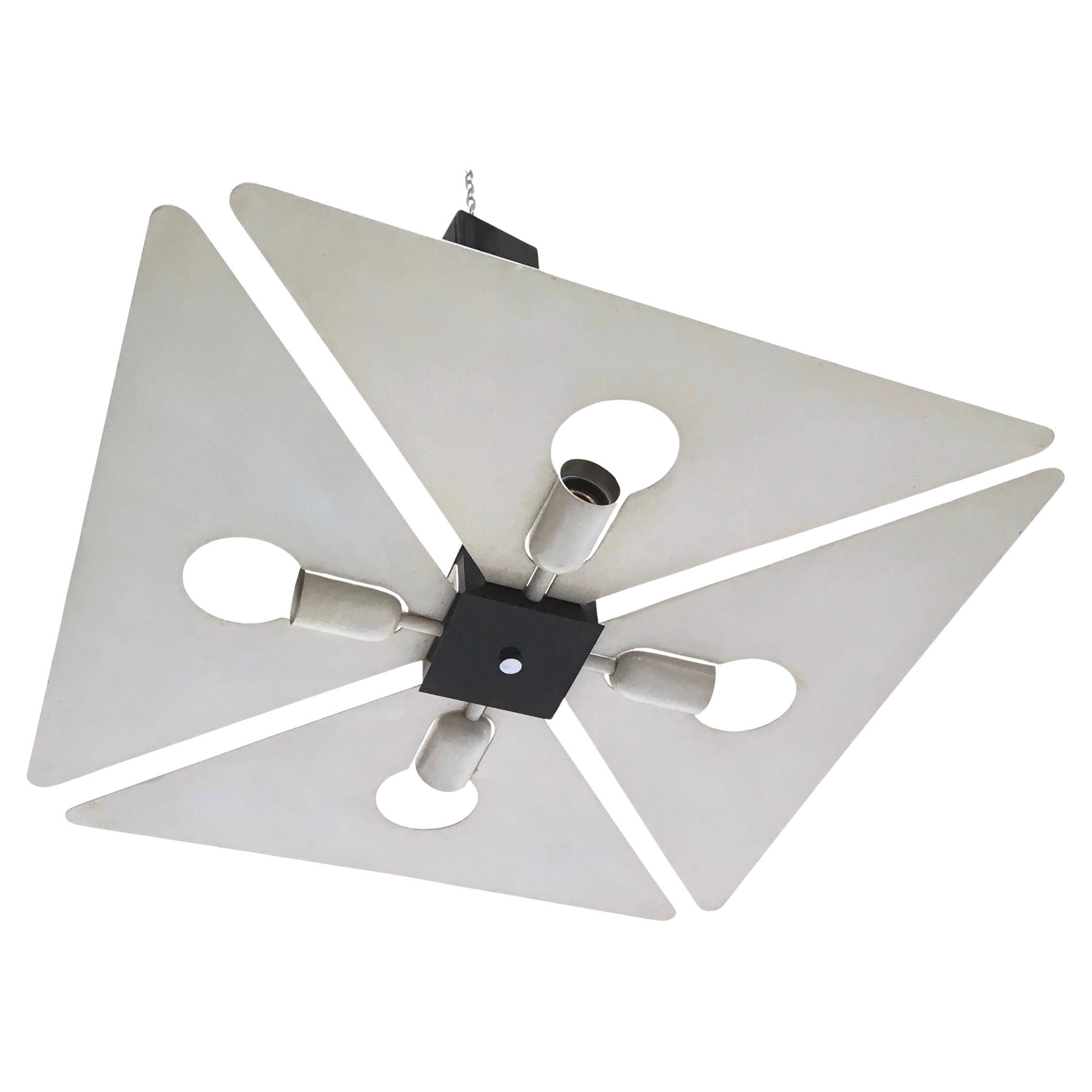 Pendentif carré postmoderne en métal argenté, 1970 en vente