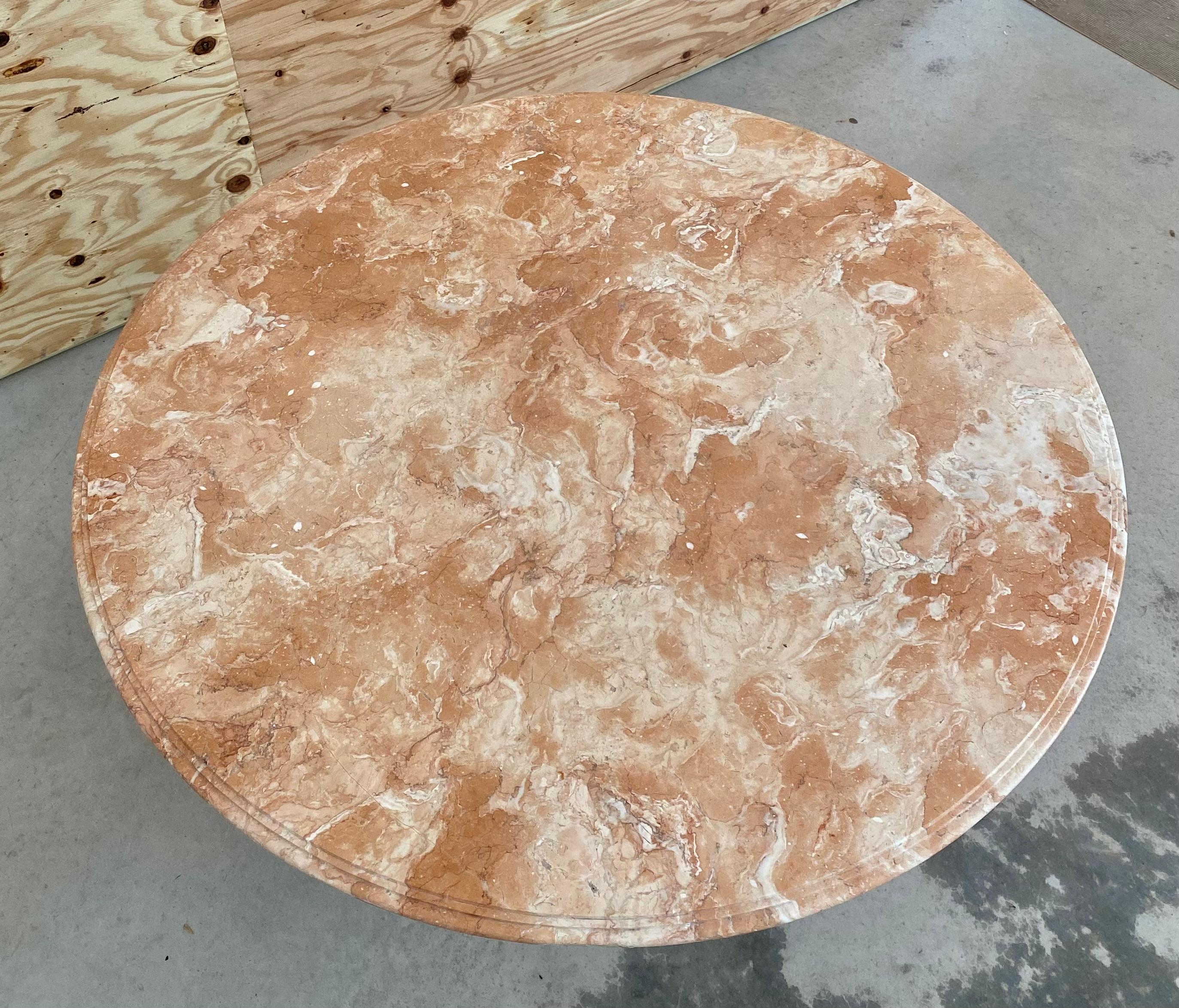 20ième siècle Table de salle à manger postmoderne à piédestal en acier et marbre en vente