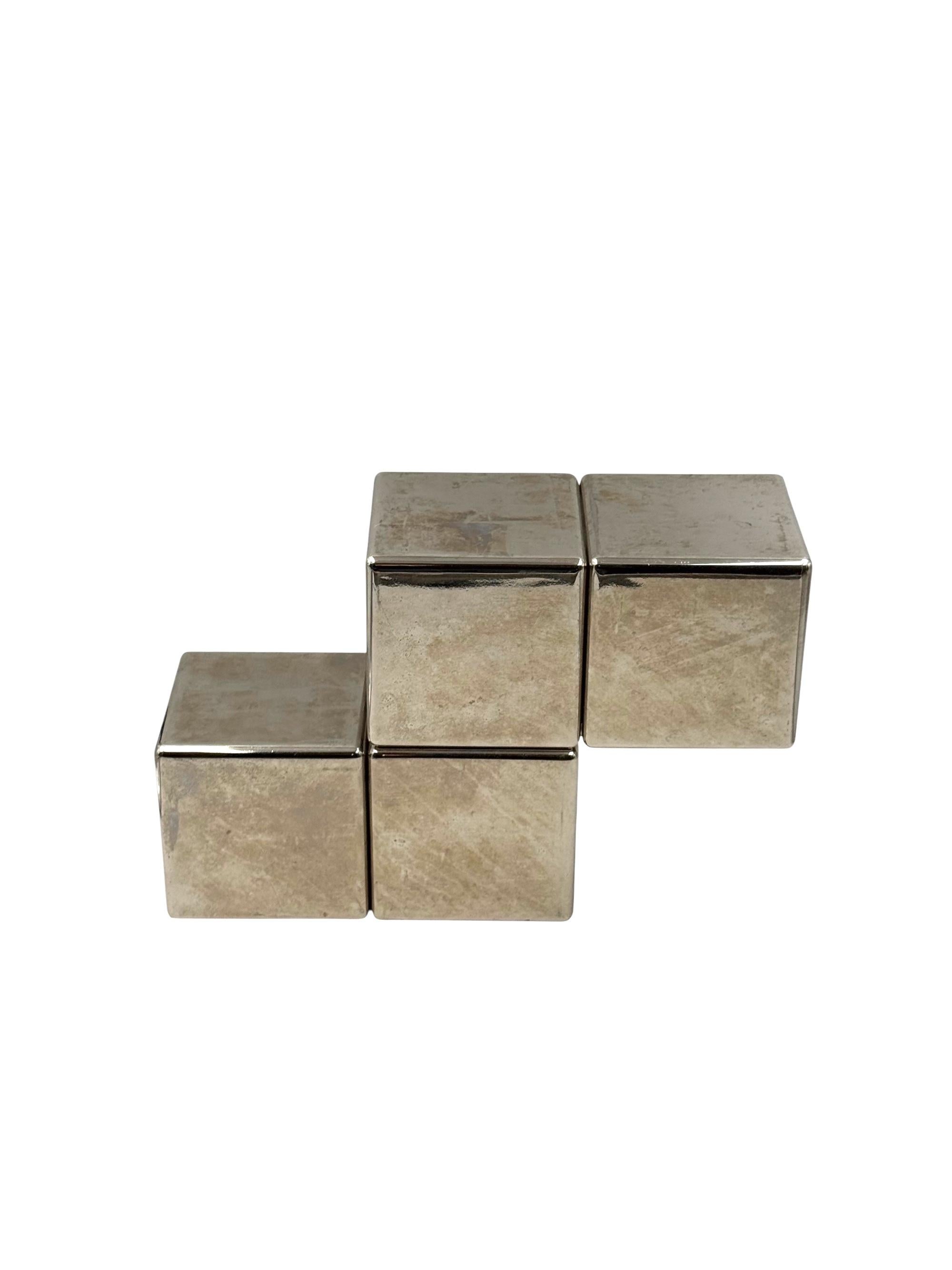 Escultura postmoderna de acero en forma de tetris, Italia, años 80 en venta 5