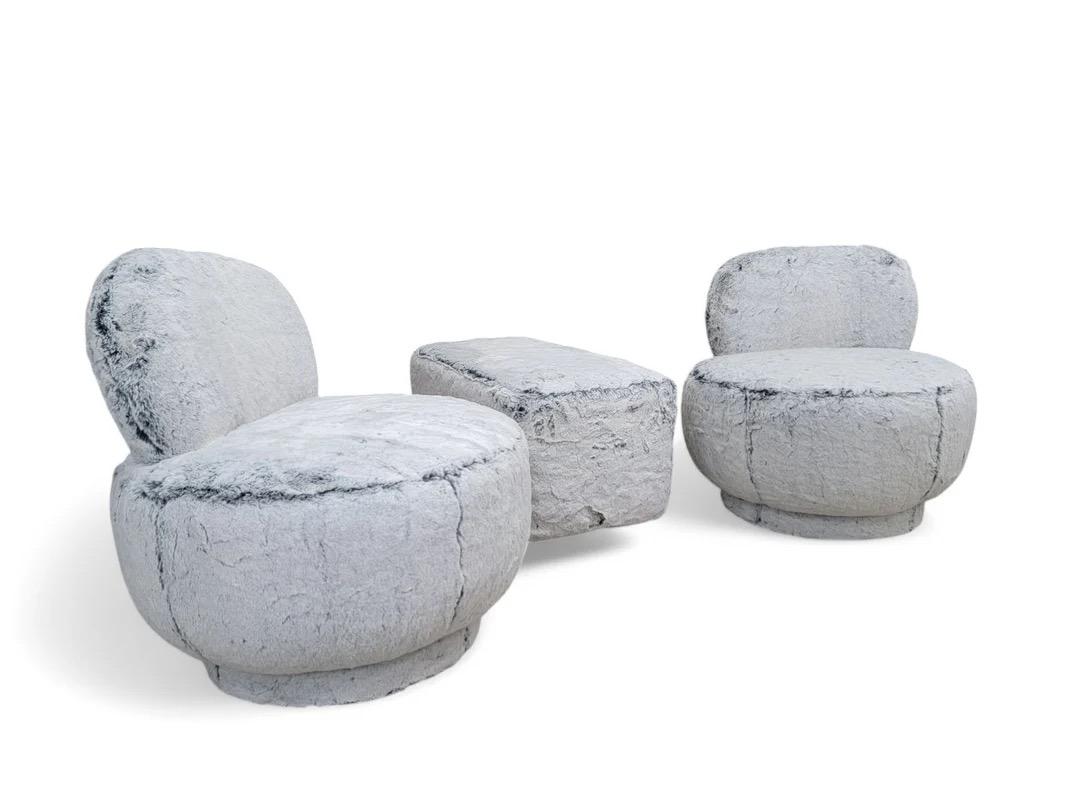 Fauteuils pivotants et pouf postmodernes de style Steve Chase récemment tapissés en vente 7