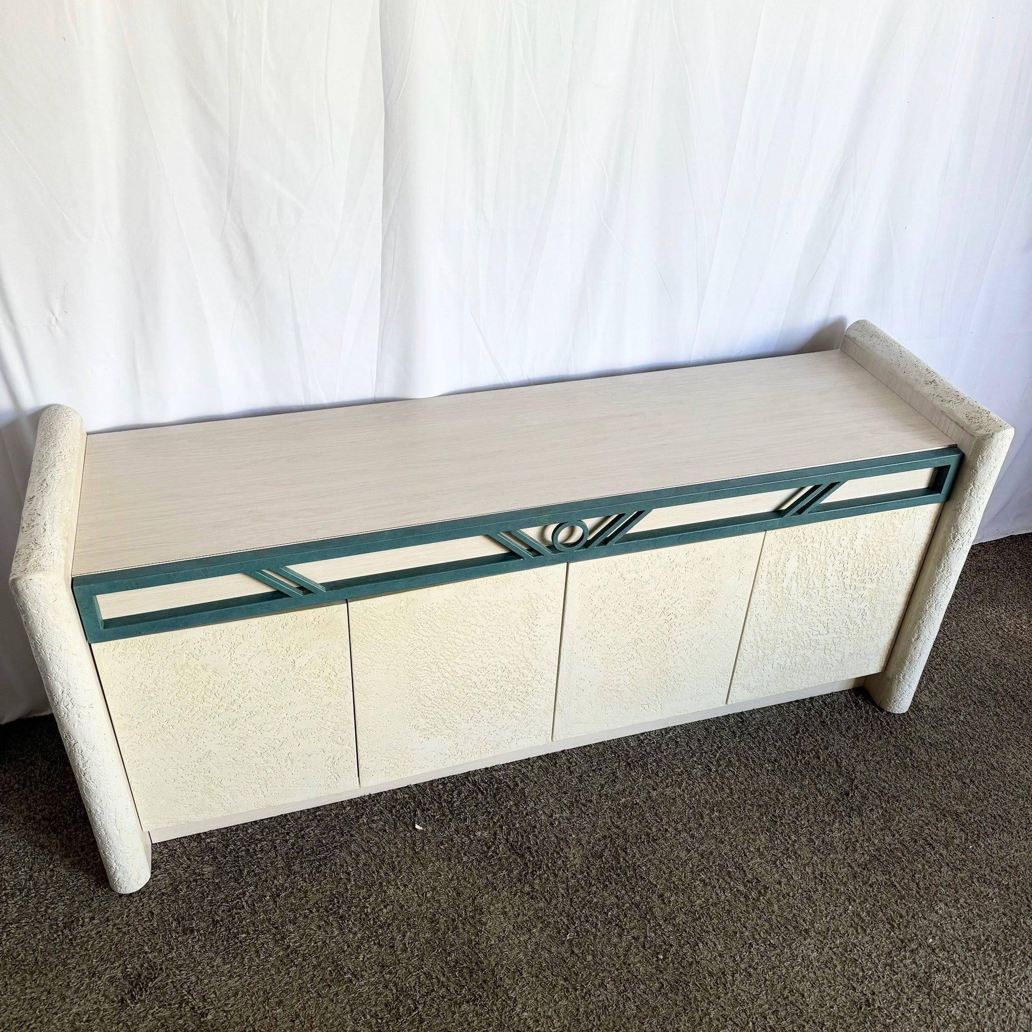 Crédence postmoderne en stratifié Stucco Wood Grain en vente 3
