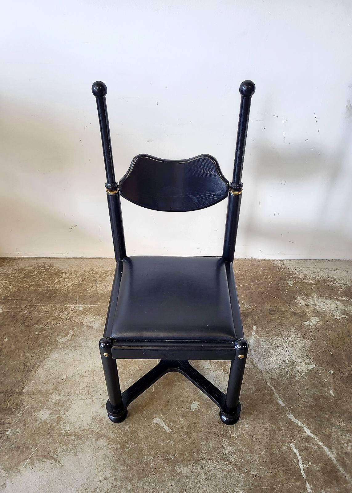 Chaise de studio postmoderne par Belloni Design Studio Hongrie 1980 Bon état - En vente à Debrecen-Pallag, HU