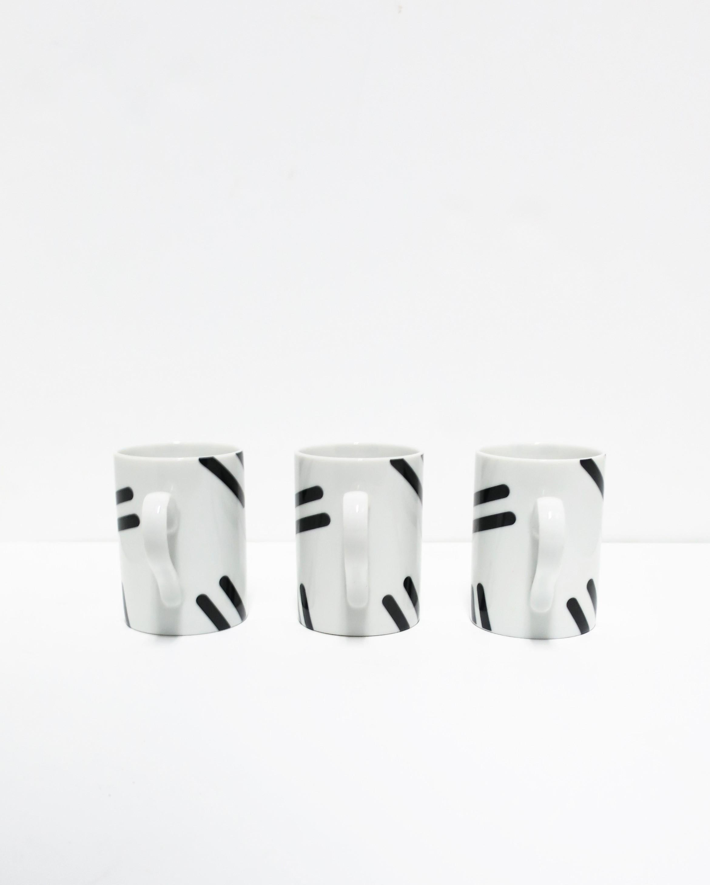 Postmodern Swid Powell Porcelain Coffee or Tea Cups by Robert Venturi, Set of 3 In Good Condition In New York, NY