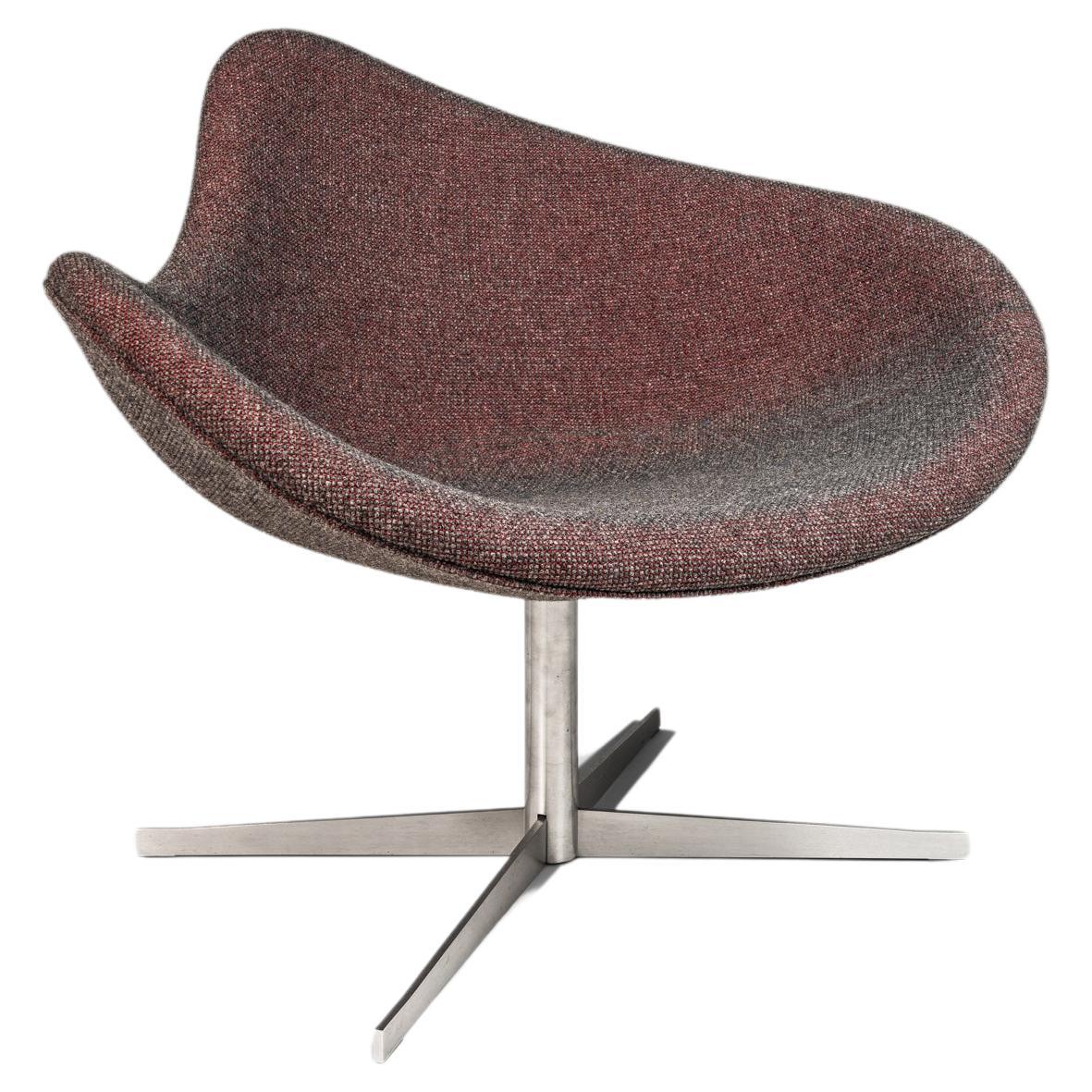 Postmodern Swivel "K2" Magenta Chair by Busk & Hertzog, Hightower, USA, c. 2000s For Sale