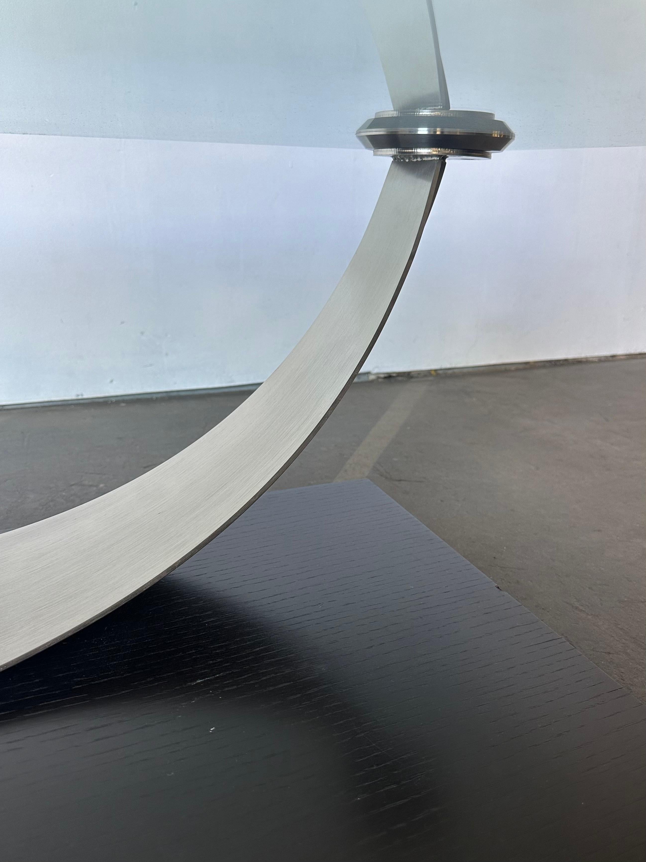 Table basse Tangent de Jensen-Lewis en vente 5