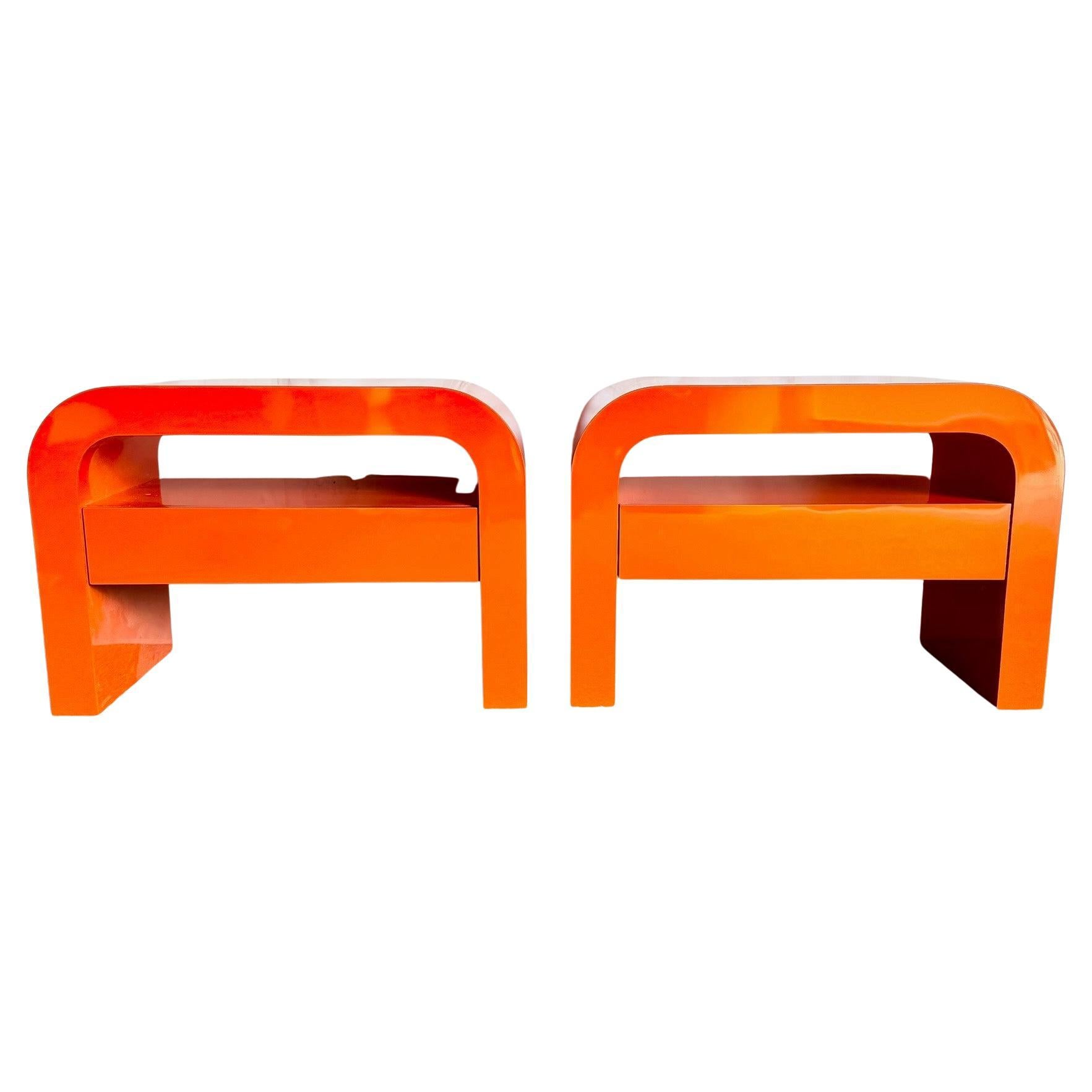 Postmodern Tangerine Orange Lacquer Laminate Waterfall Nightstands/Side Tables For Sale
